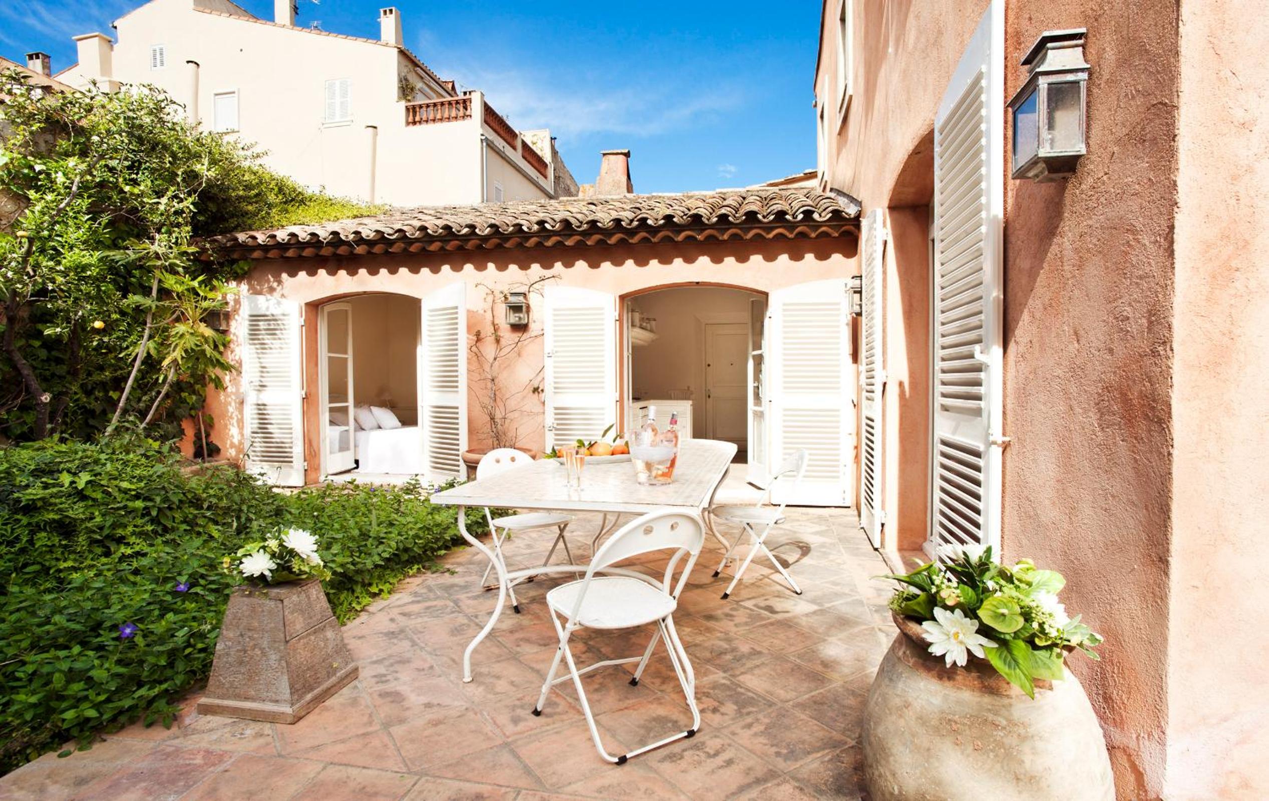 Maison Jolie view 3