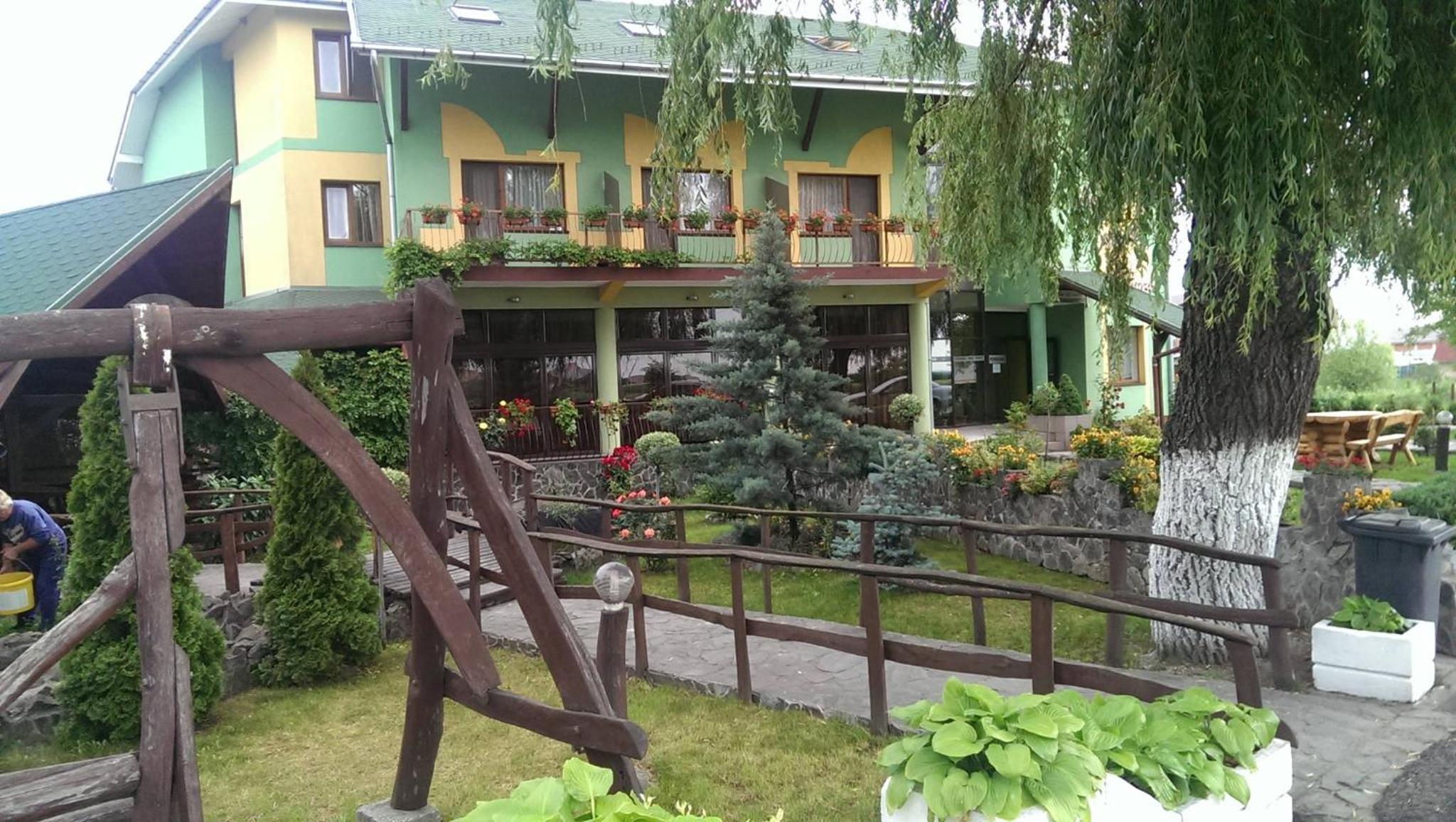 Photo 13
