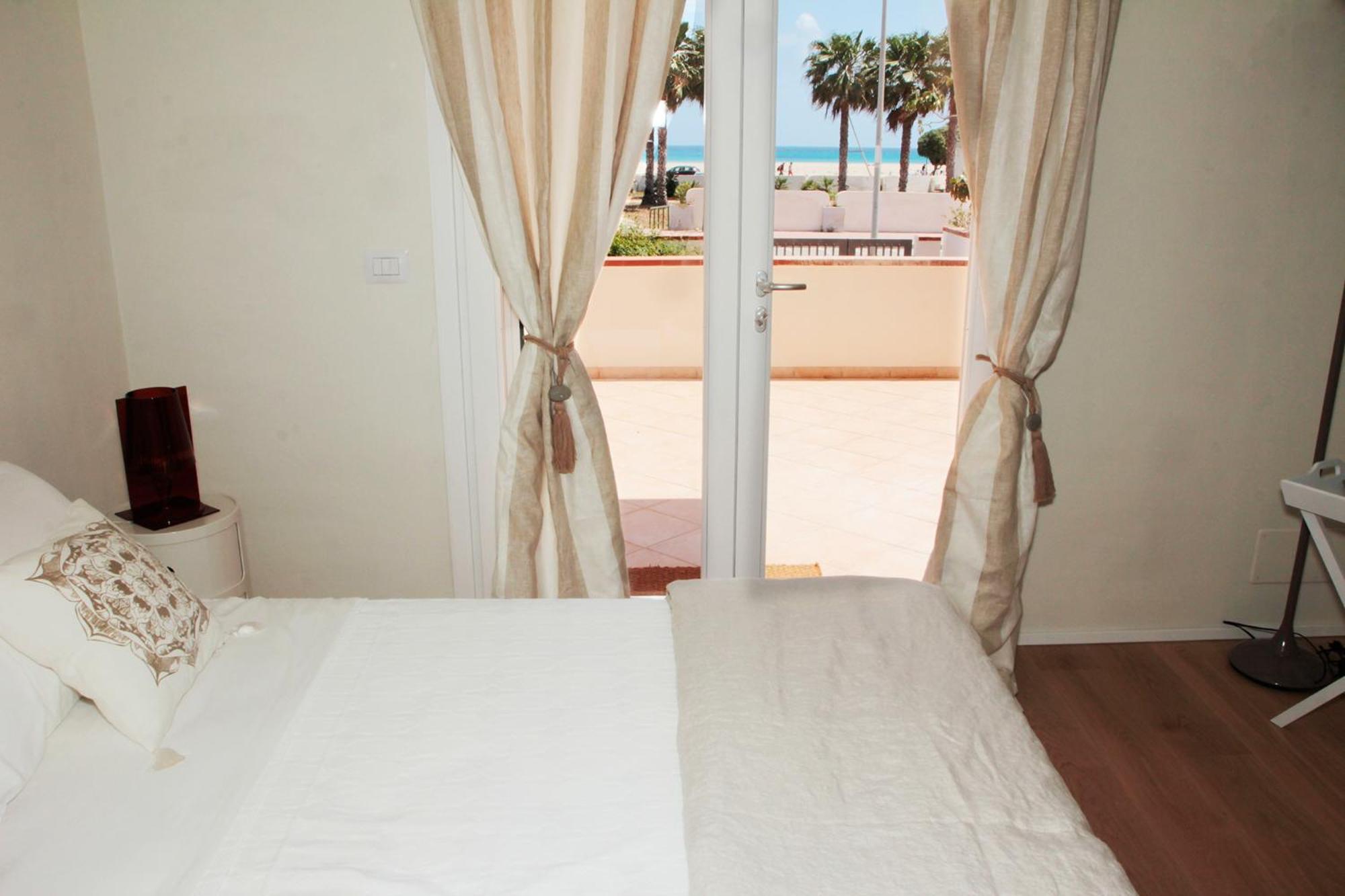 Suite Faro 33 view 4
