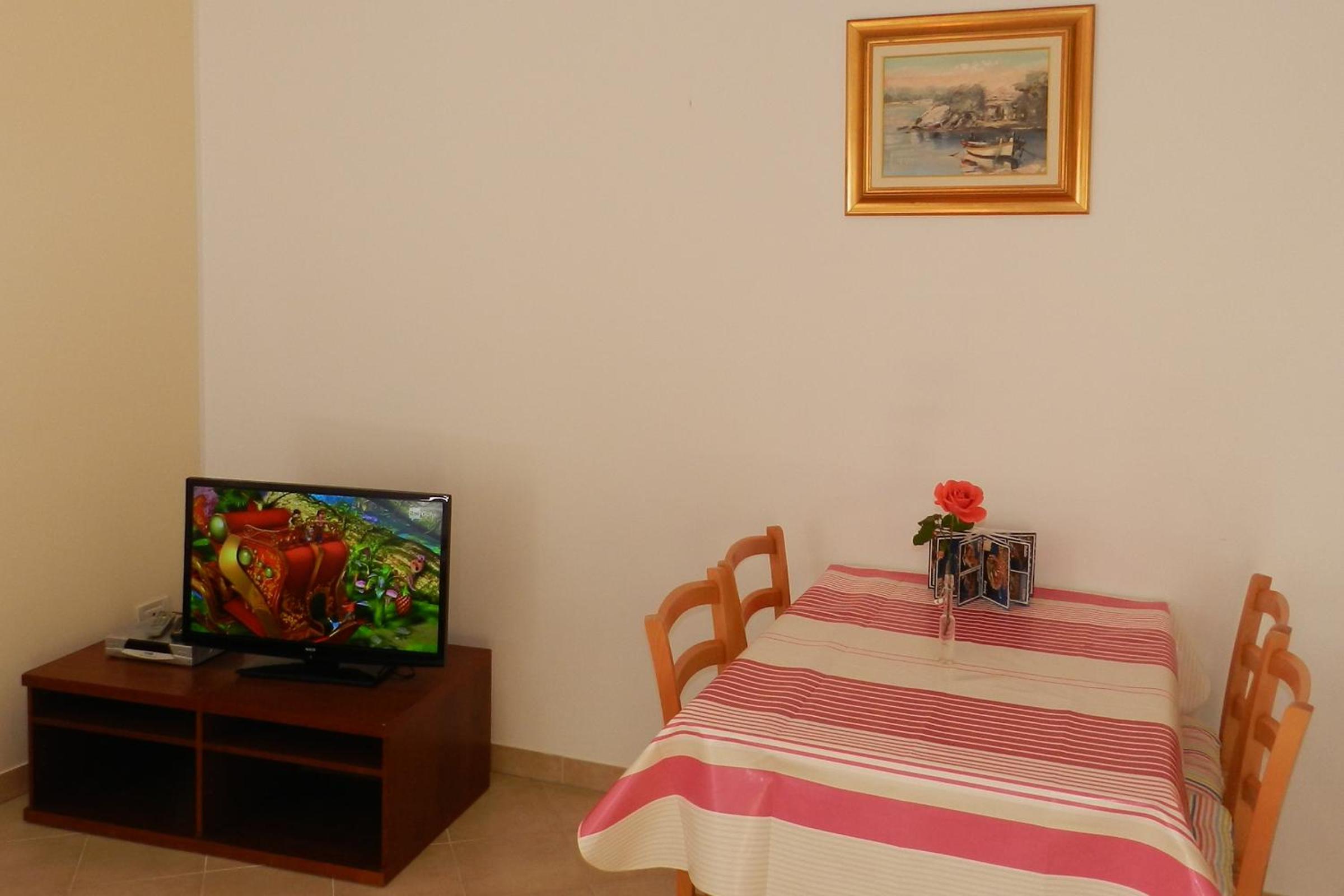 Photo 51