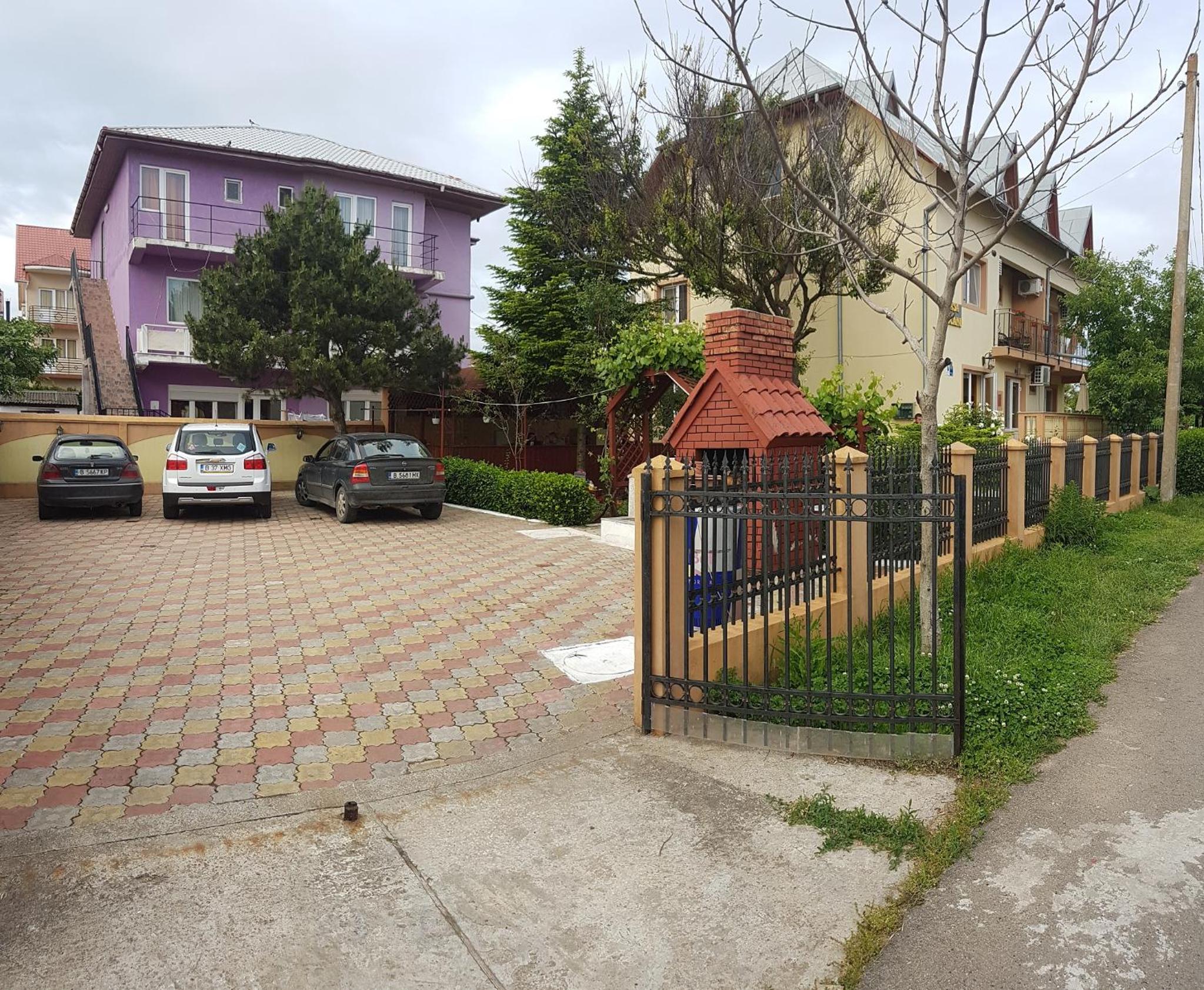 Pensiunea Casa Johnelly view 5