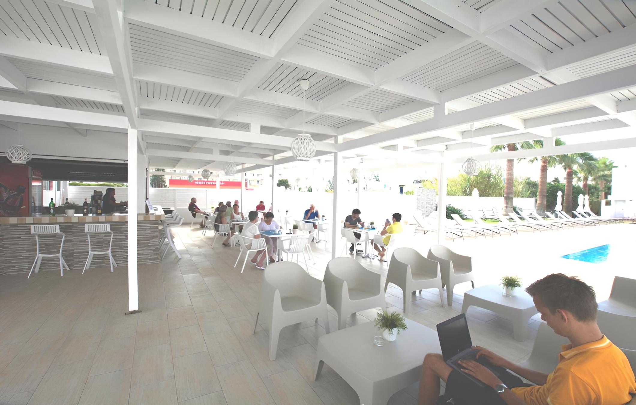 Hotel Lantiana Napa Aparthotel - Image 1