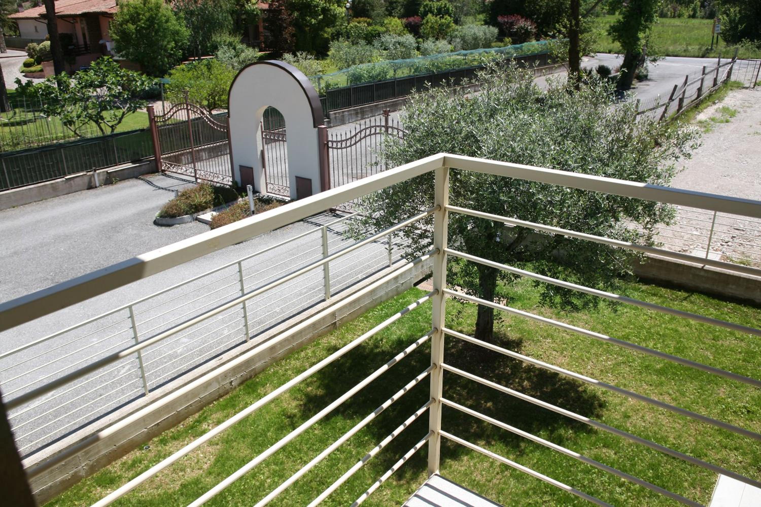 Photo 46