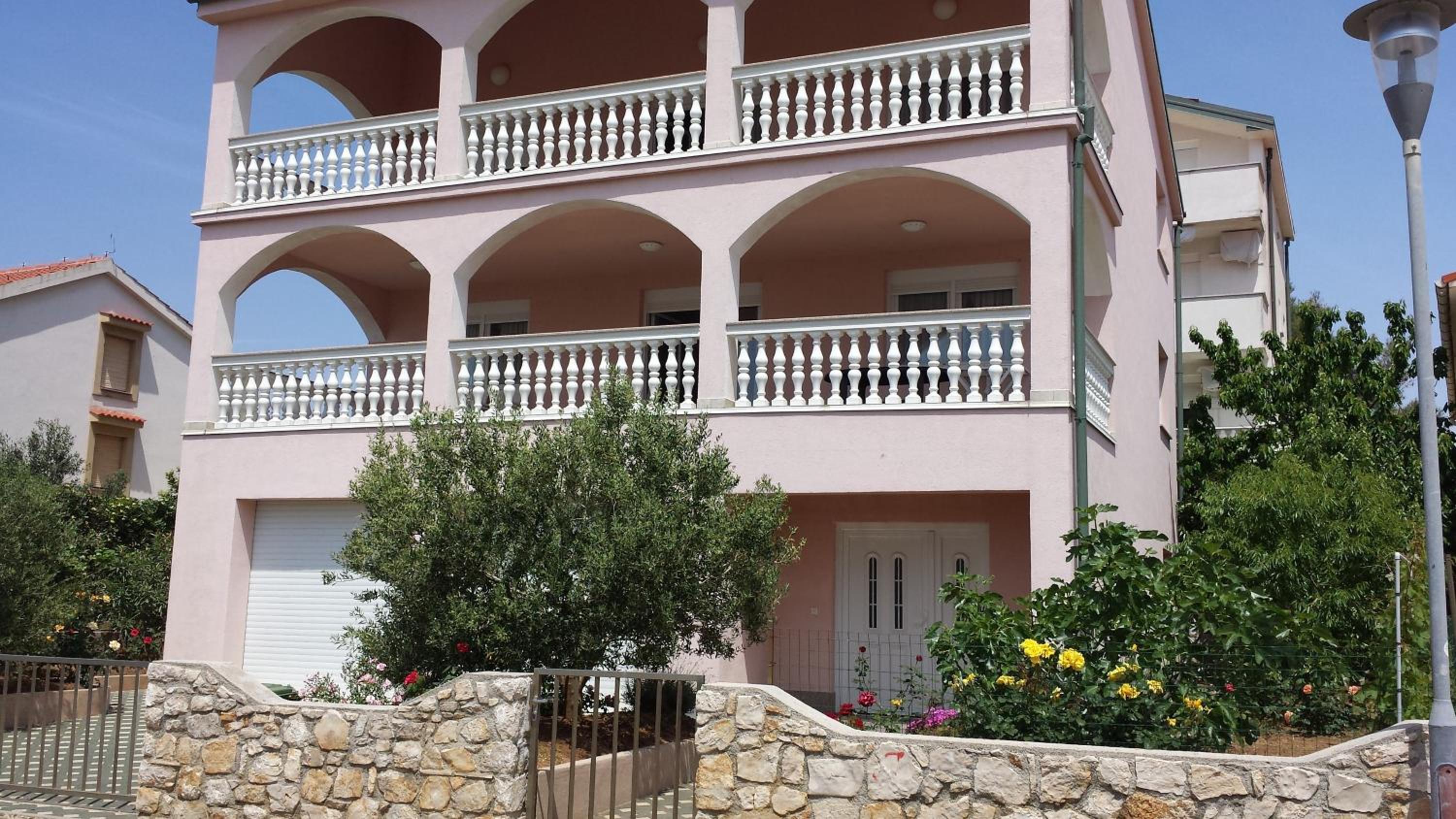Apartments Pink house