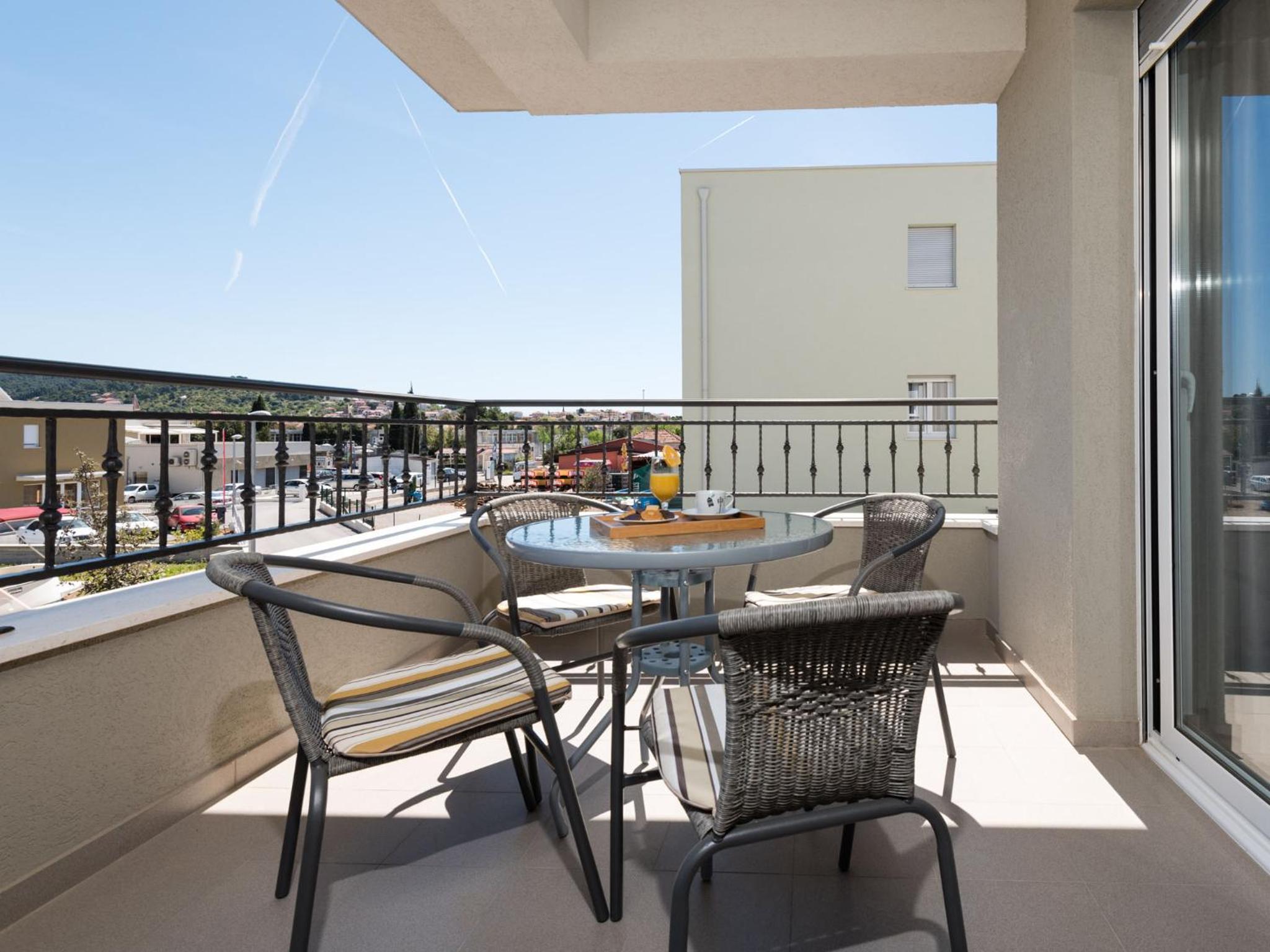 Apartment Bingo view 5