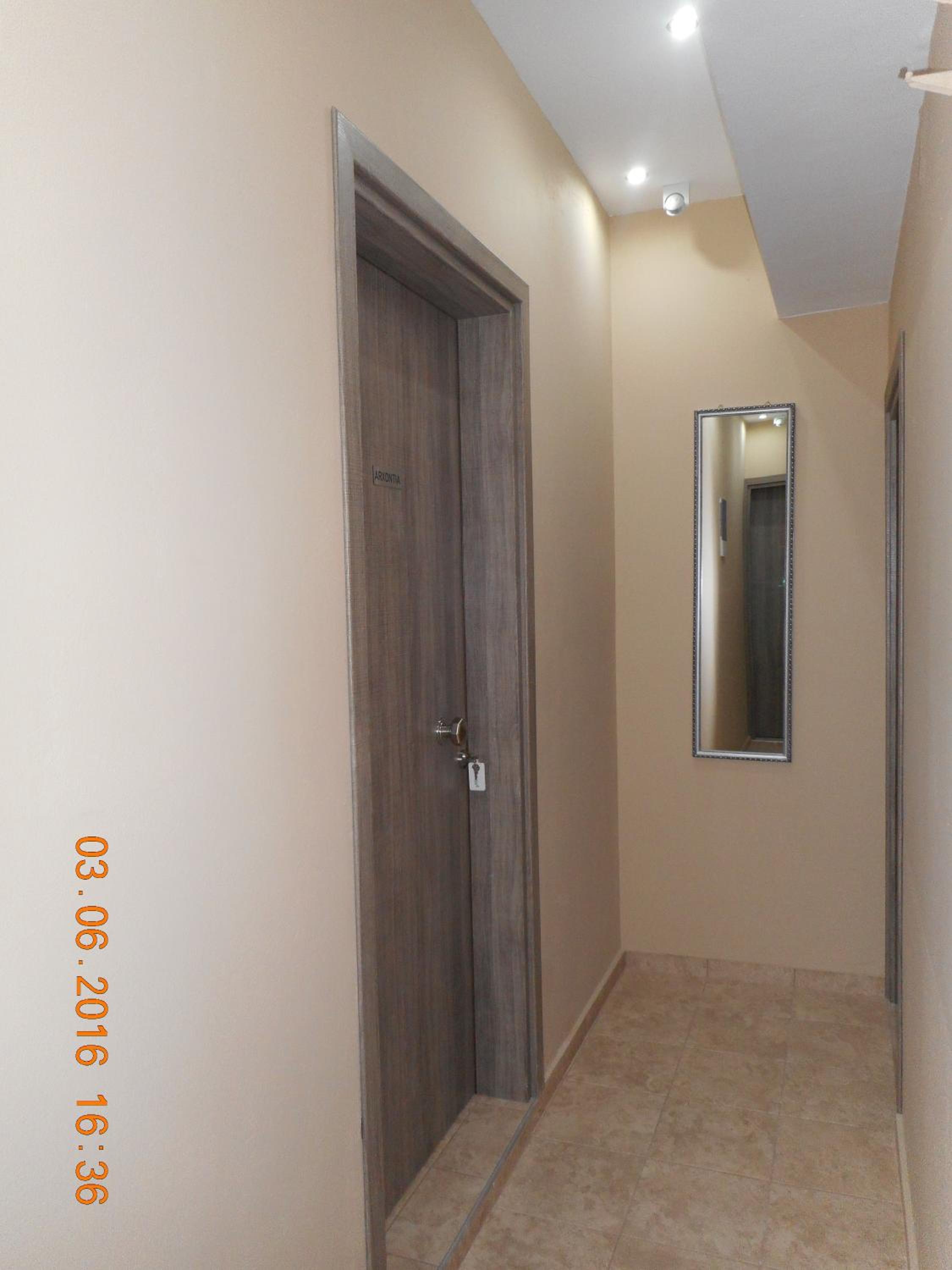 Photo 53