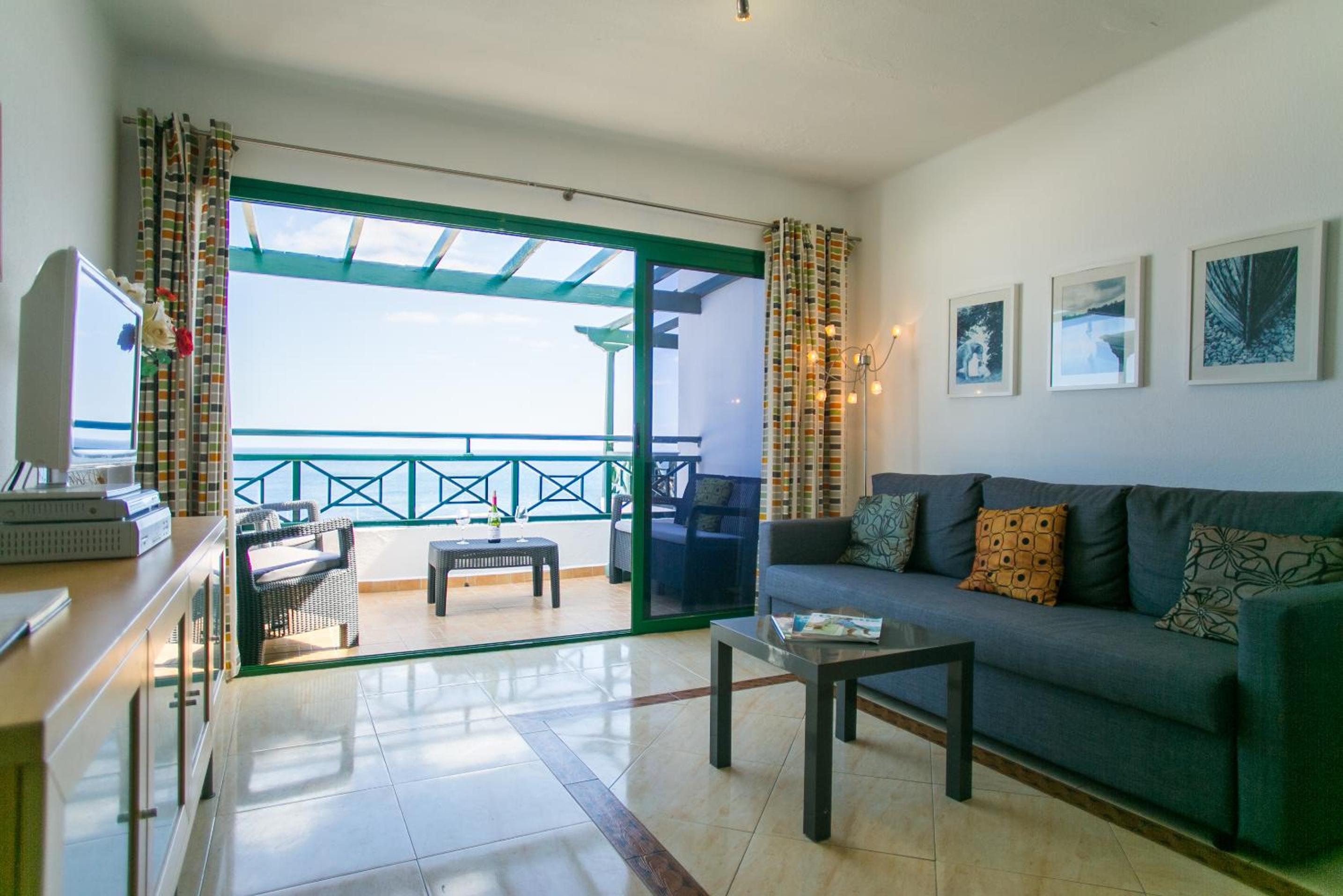 Lanzholidays view 5