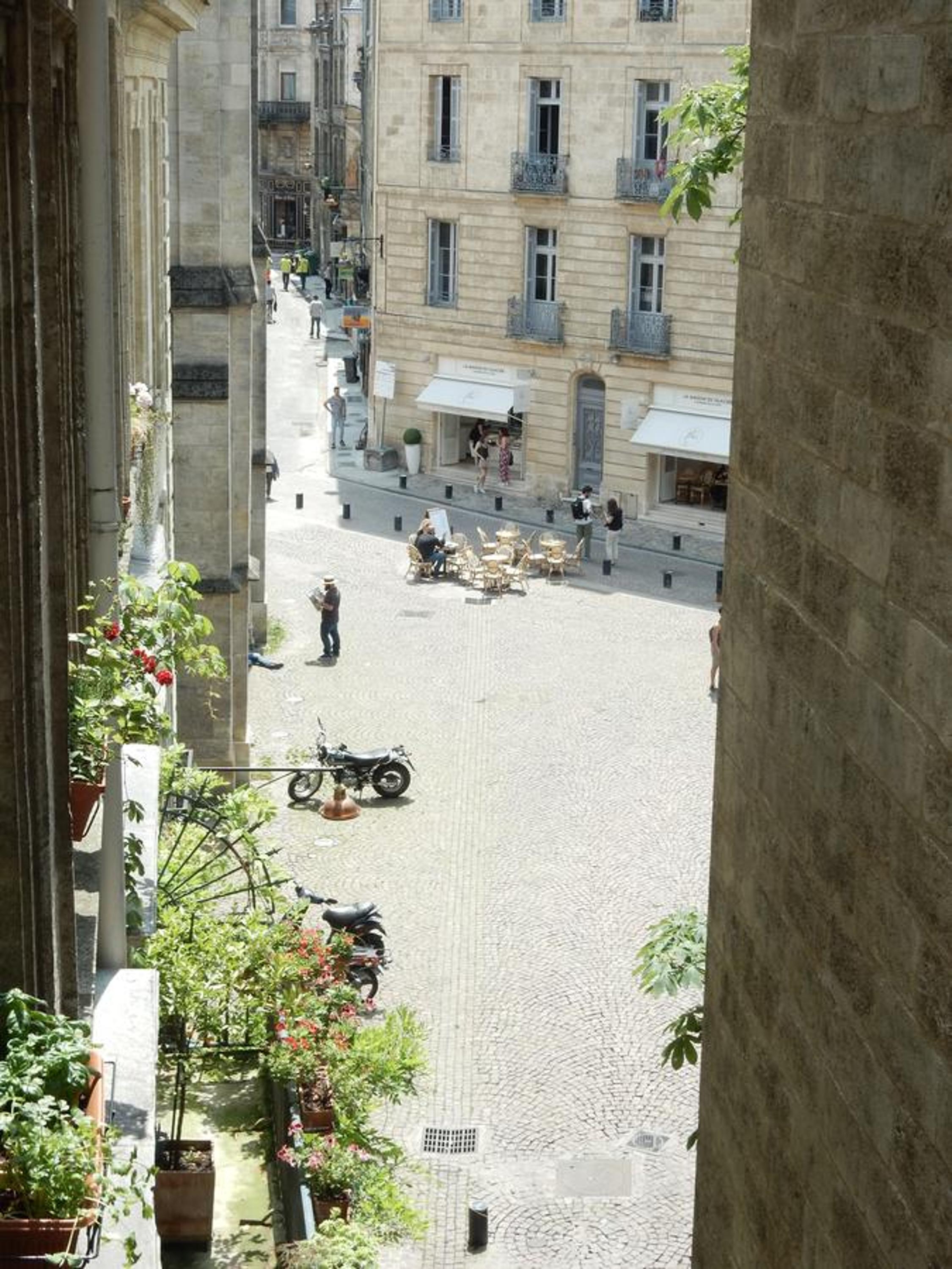 Coeur de Saint Pierre view 3