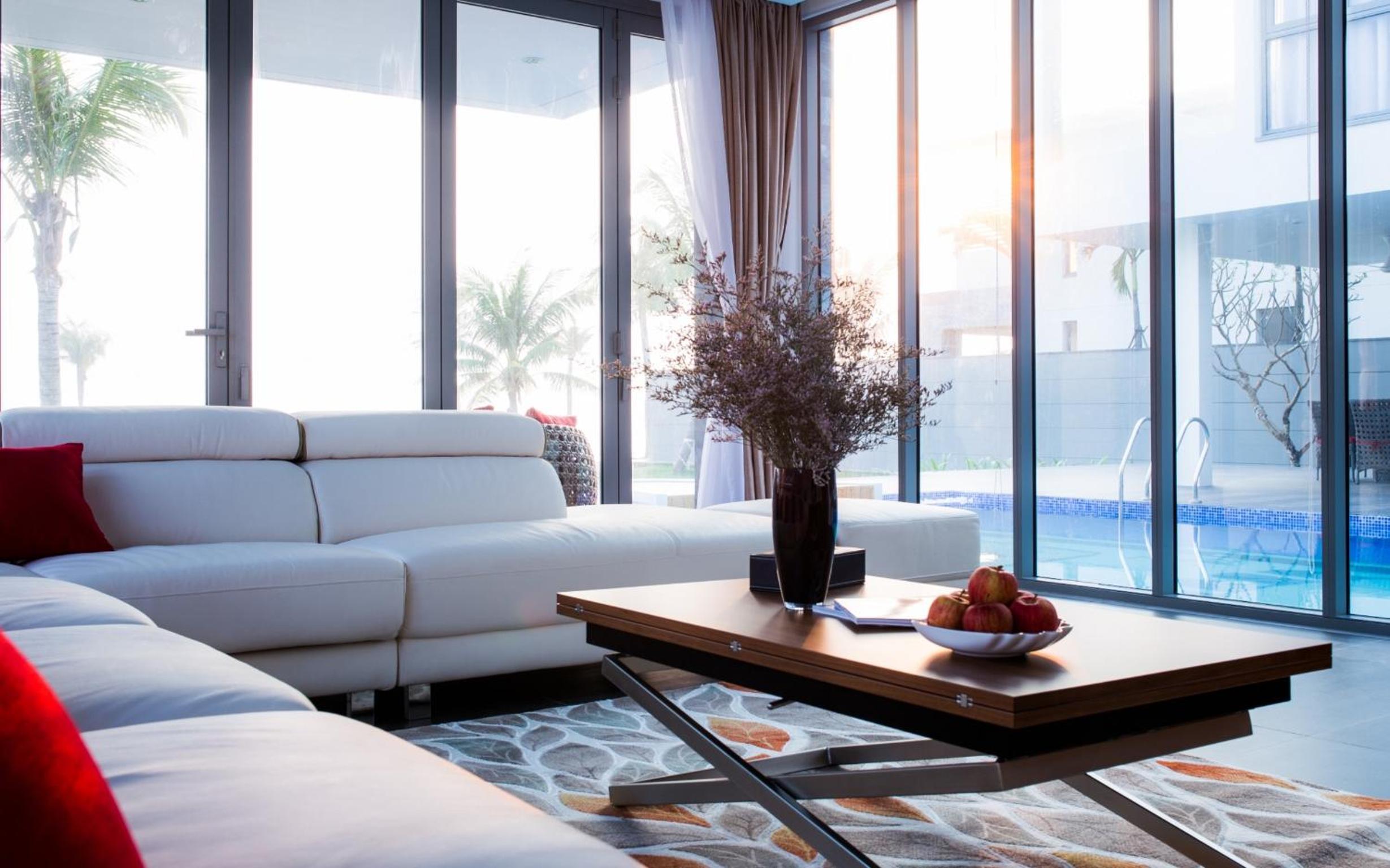 The Yacht Villa
