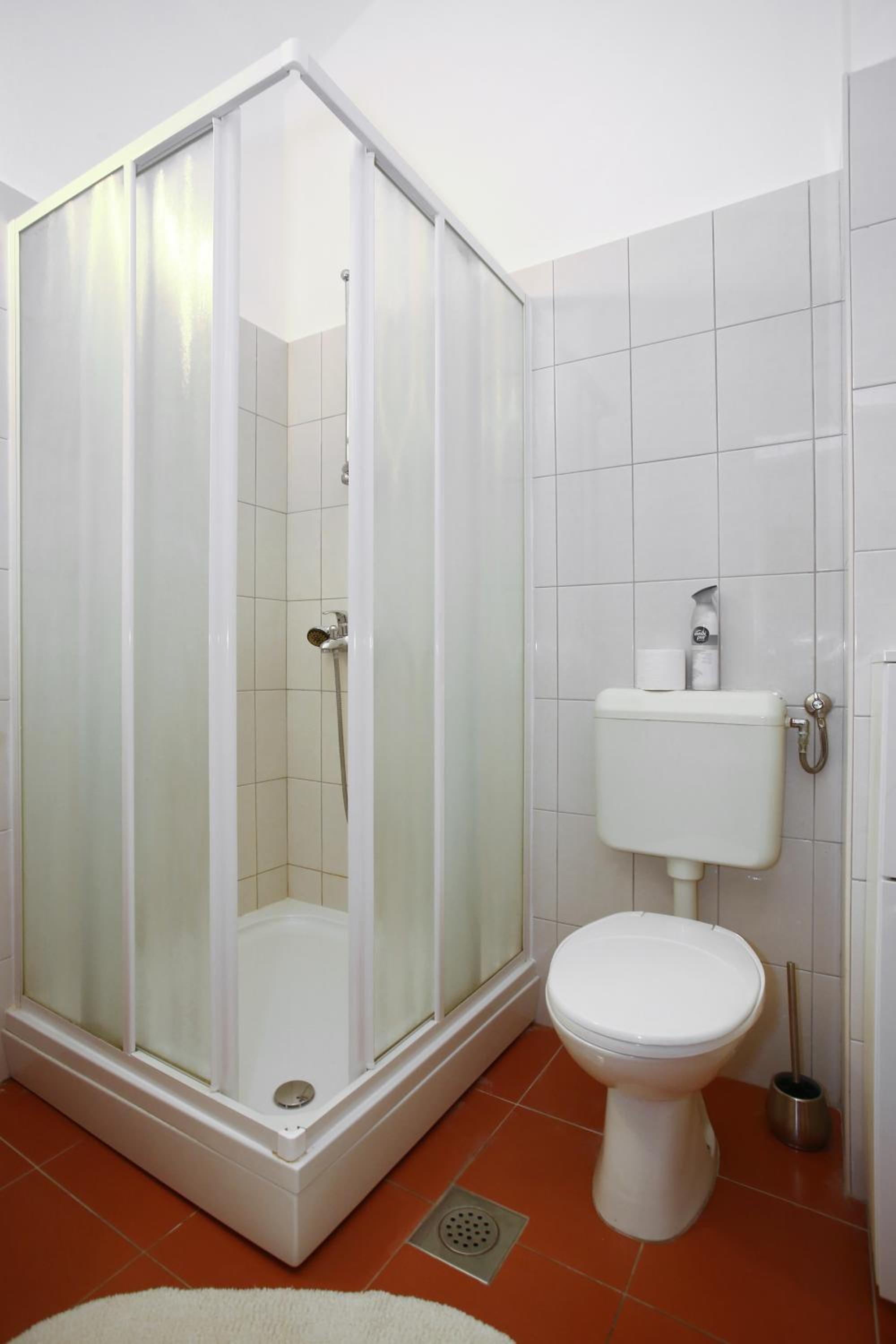 Photo 43