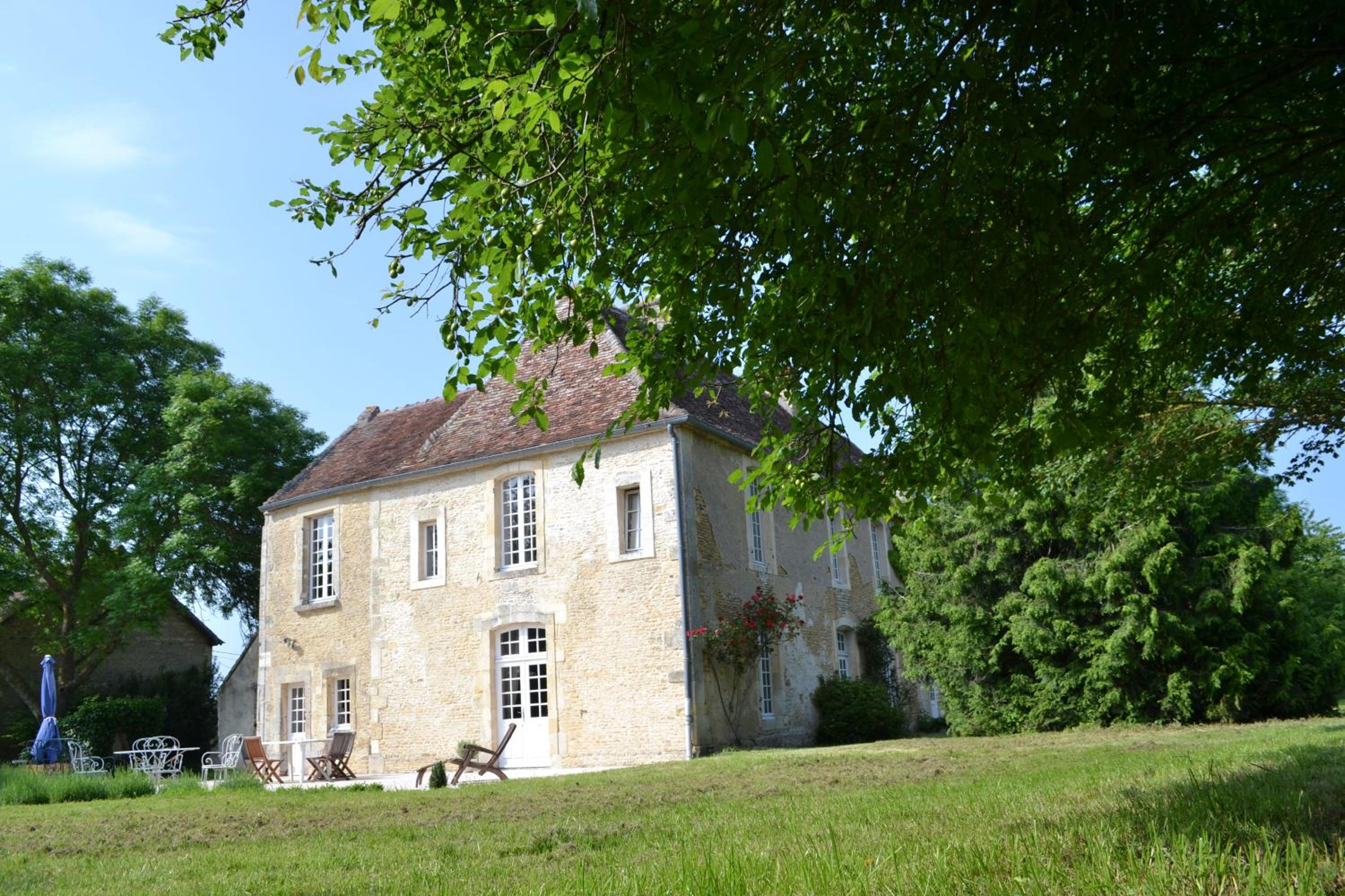 La Villa Escuris view 2