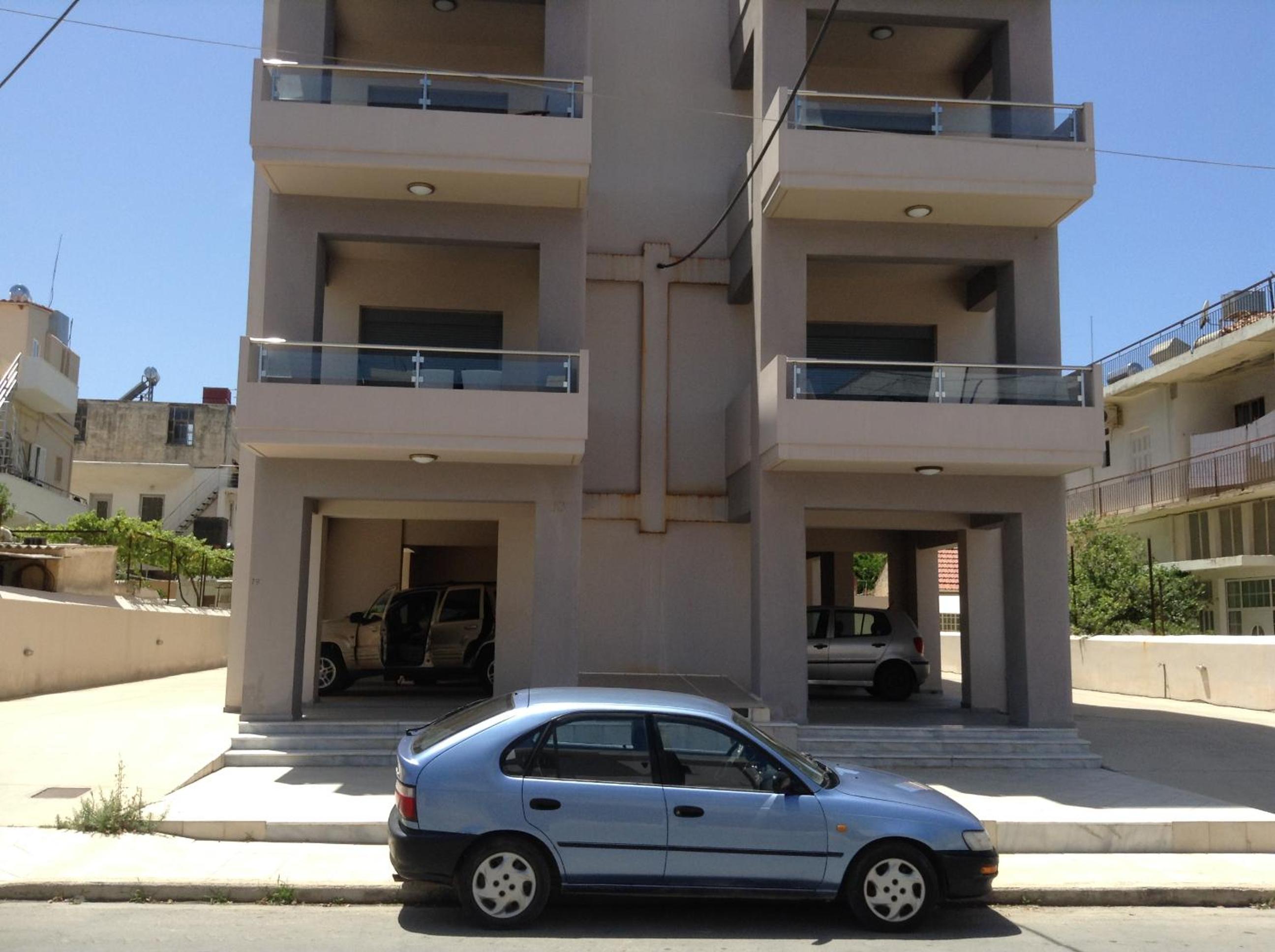 Happiness in Chania view 4