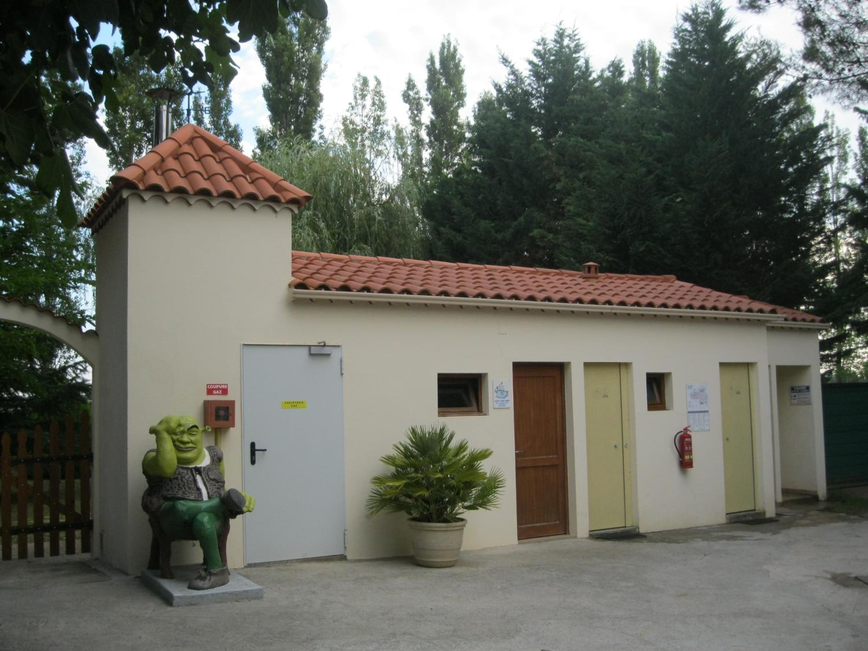 Camping Le Rebau