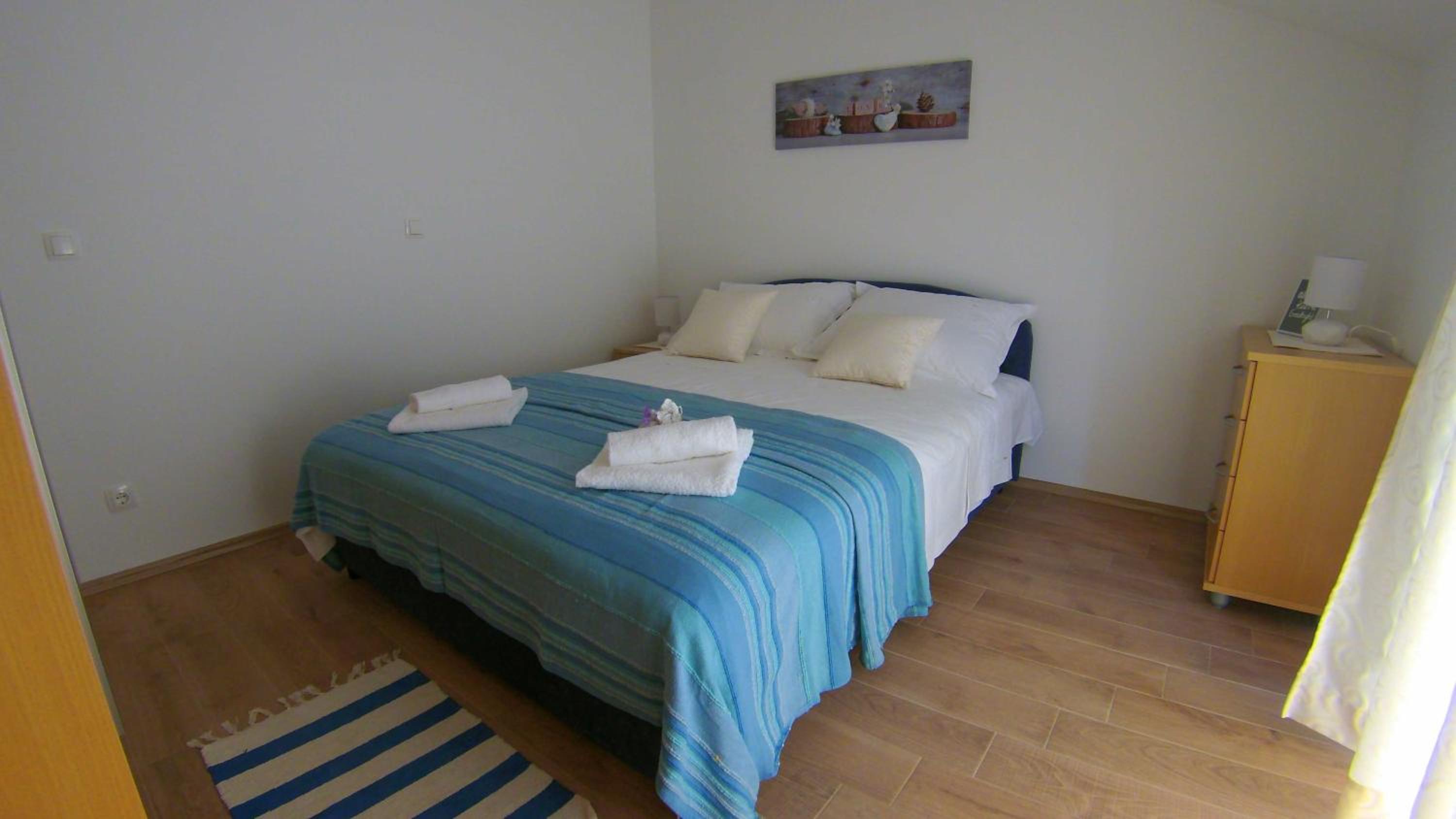 Photo 34
