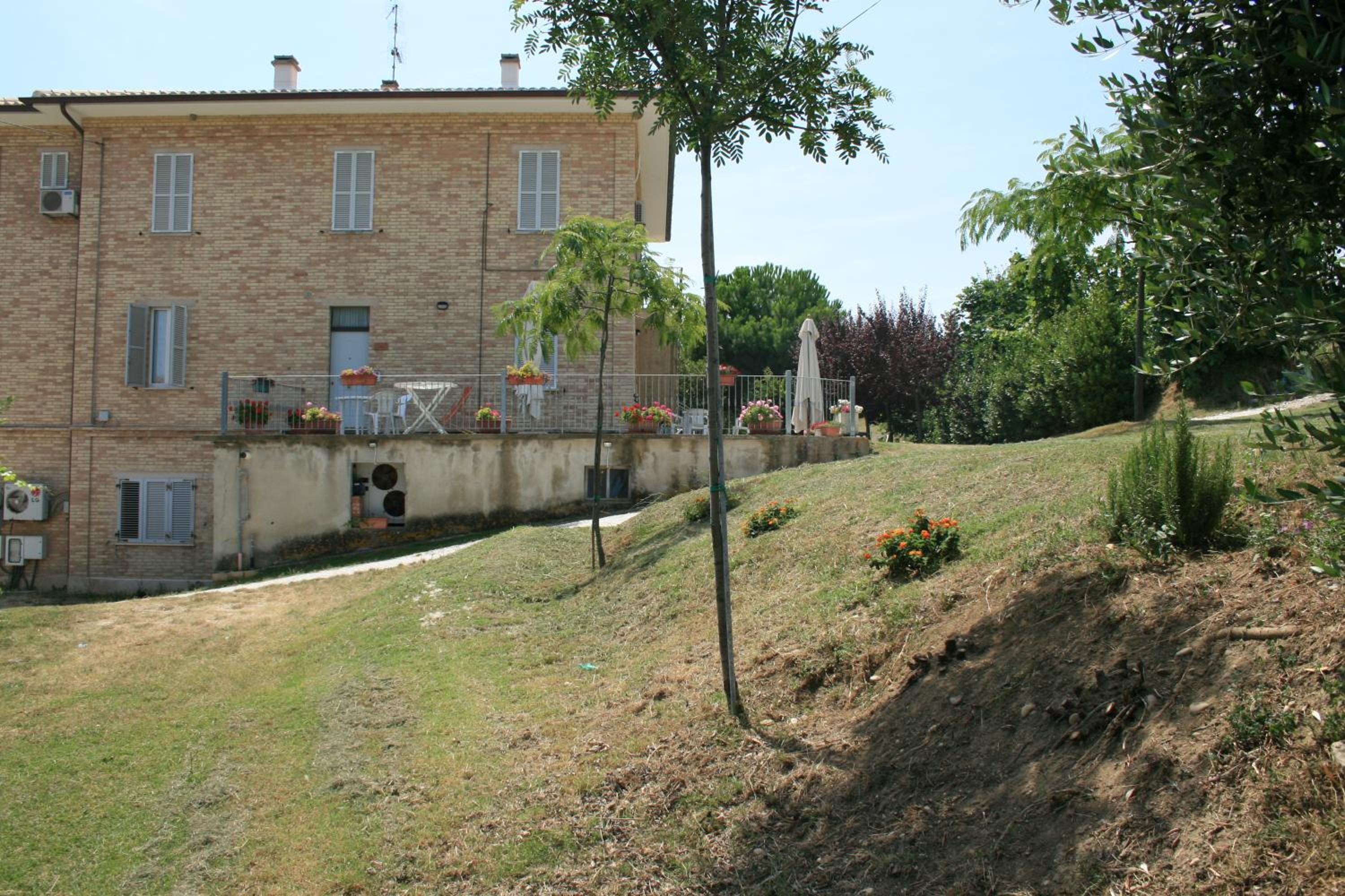 Photo 26