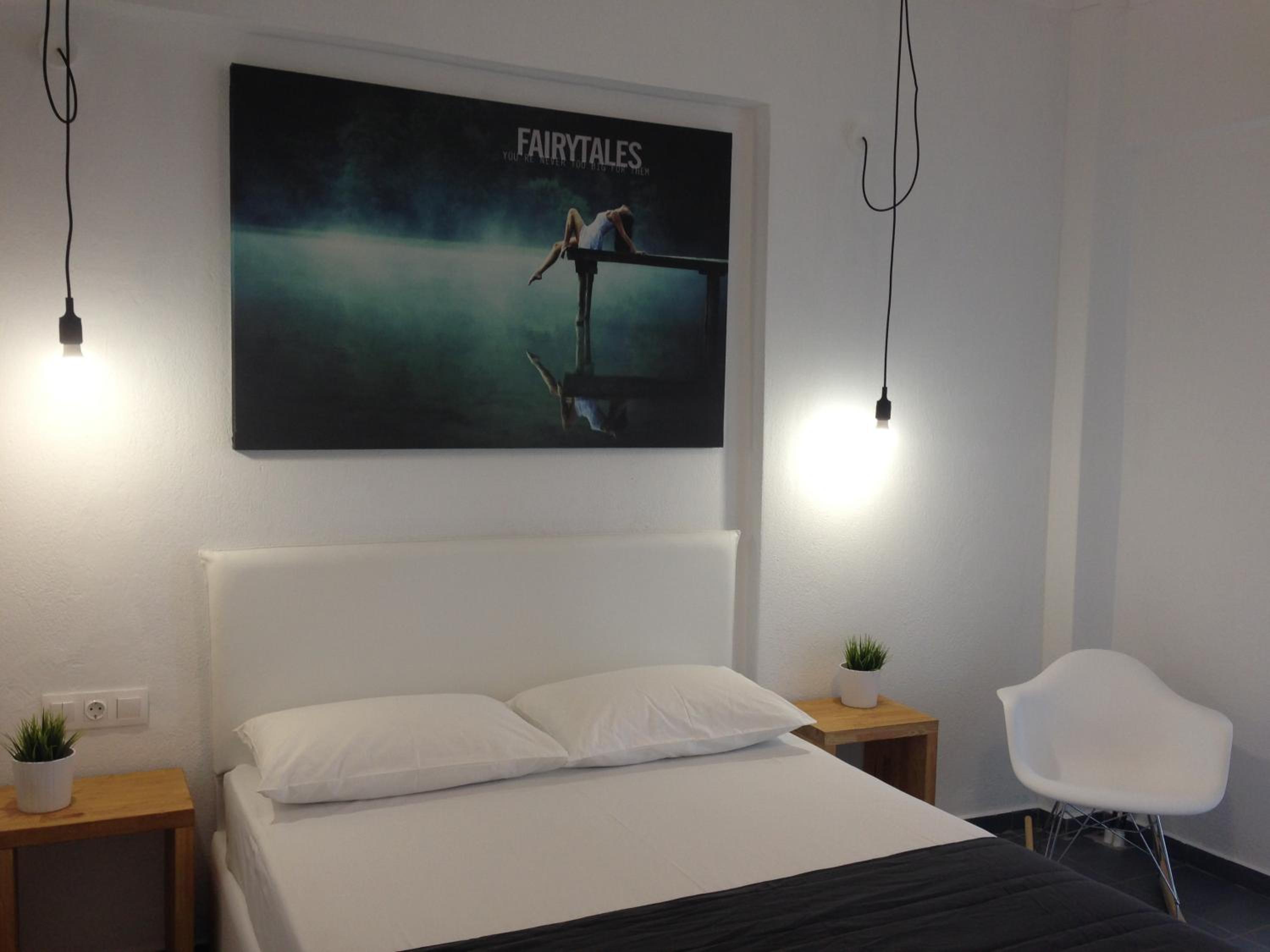 Philoxenia Suites