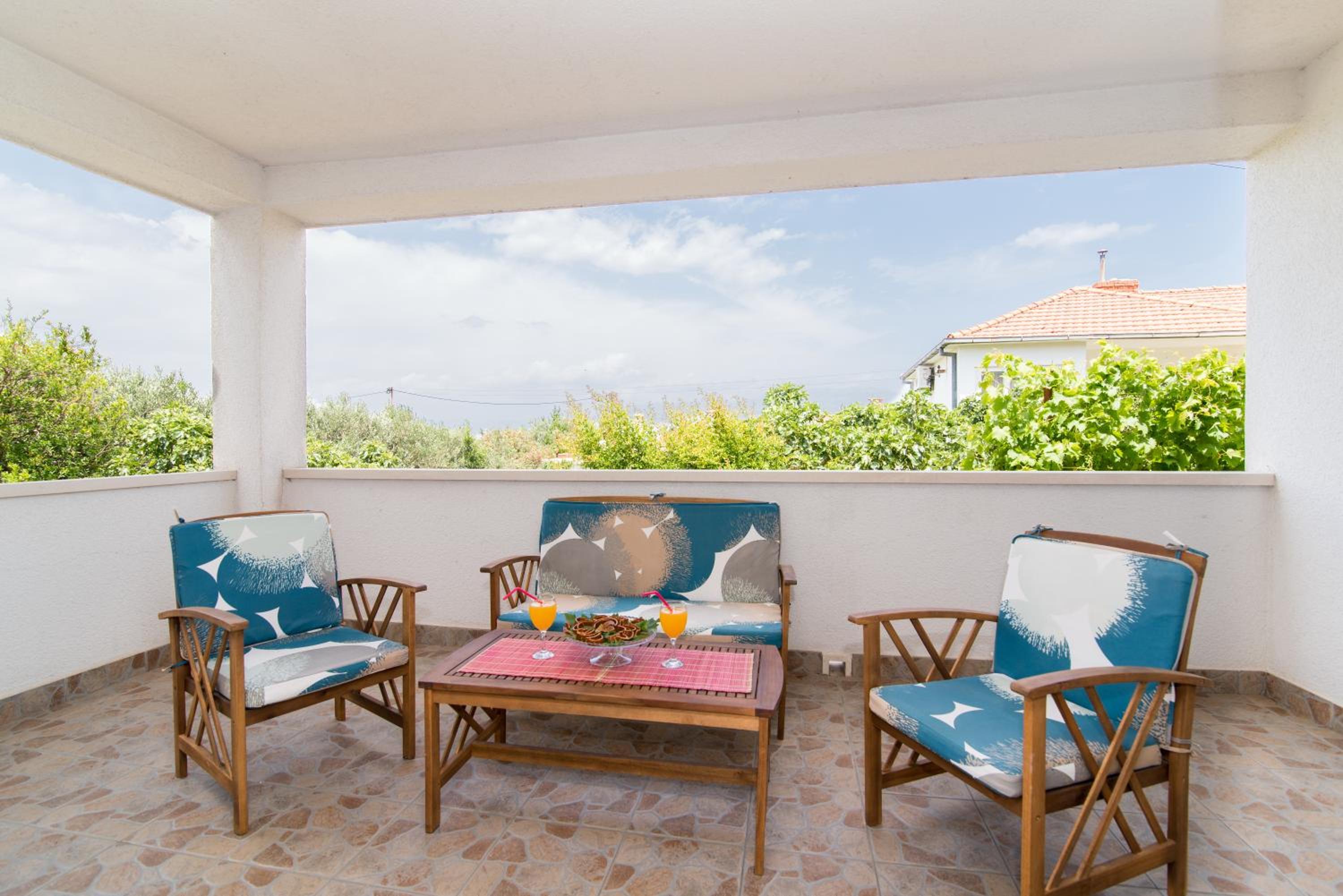 Apartments Cafe del Mar view 2