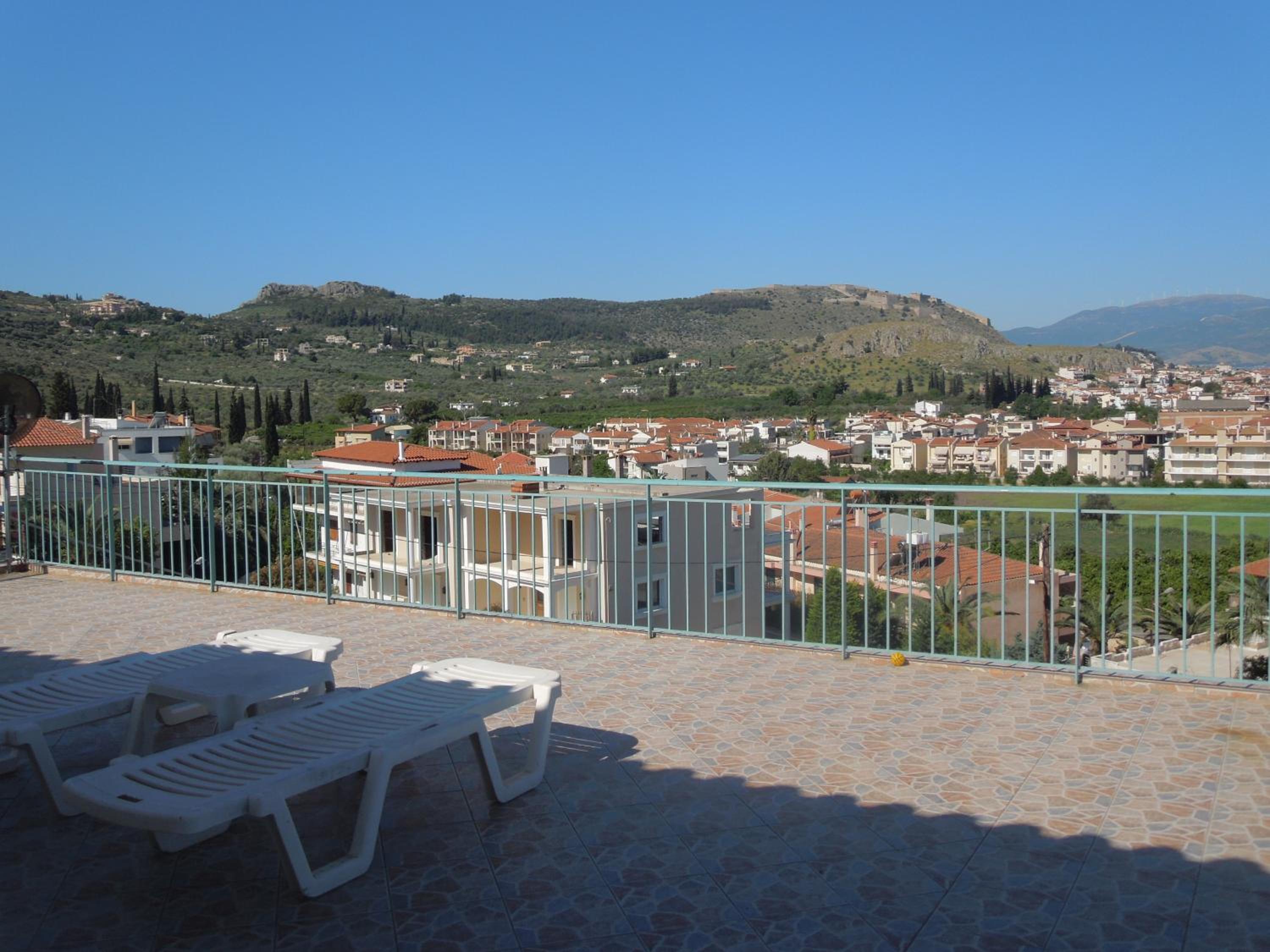 Petros House 1