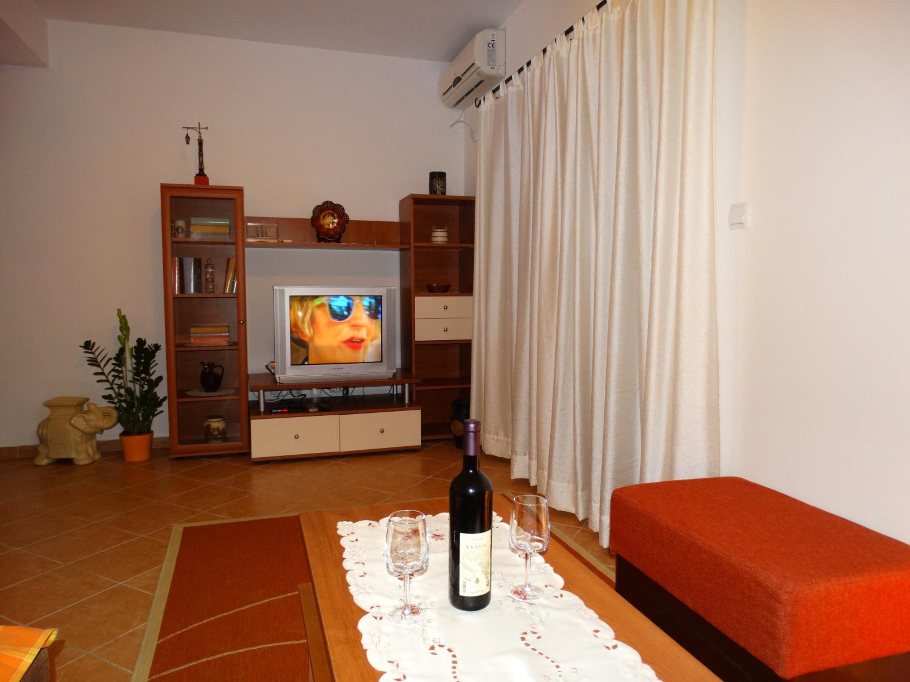 Apartments Ilinka view 3