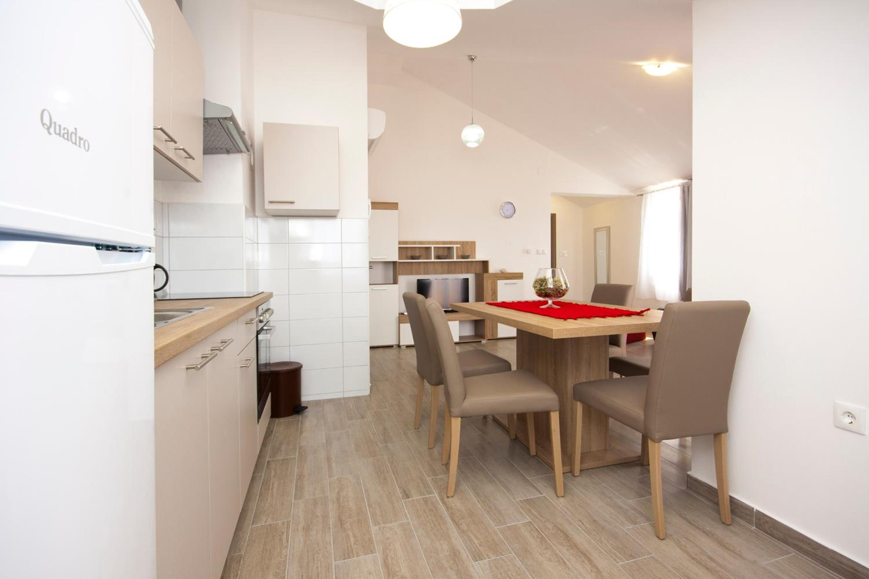 Apartments Beader view 4