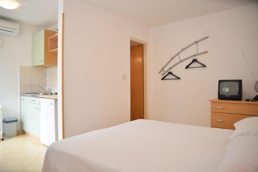 Apartment Mladenka view 4