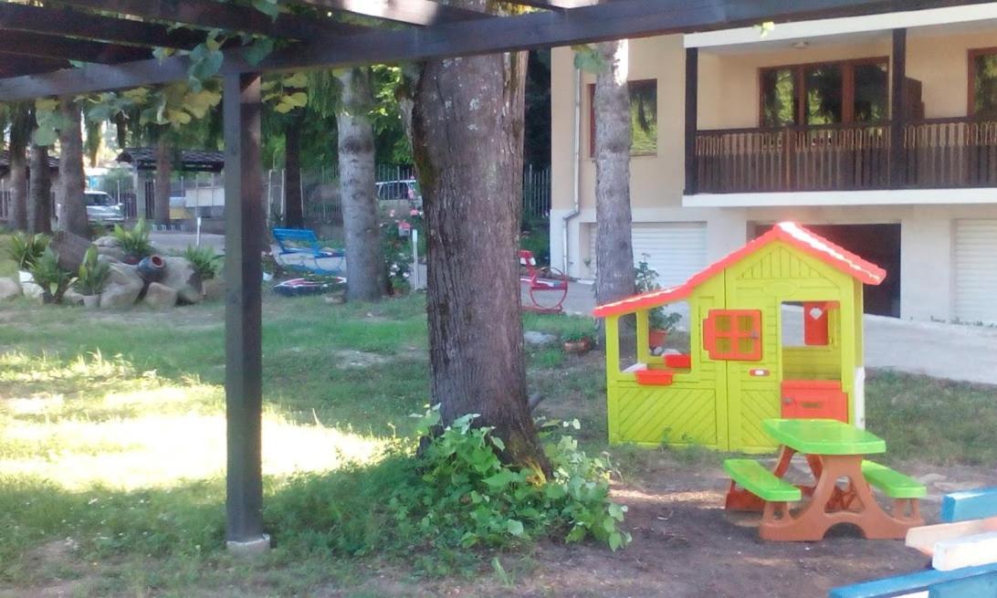 children's play area