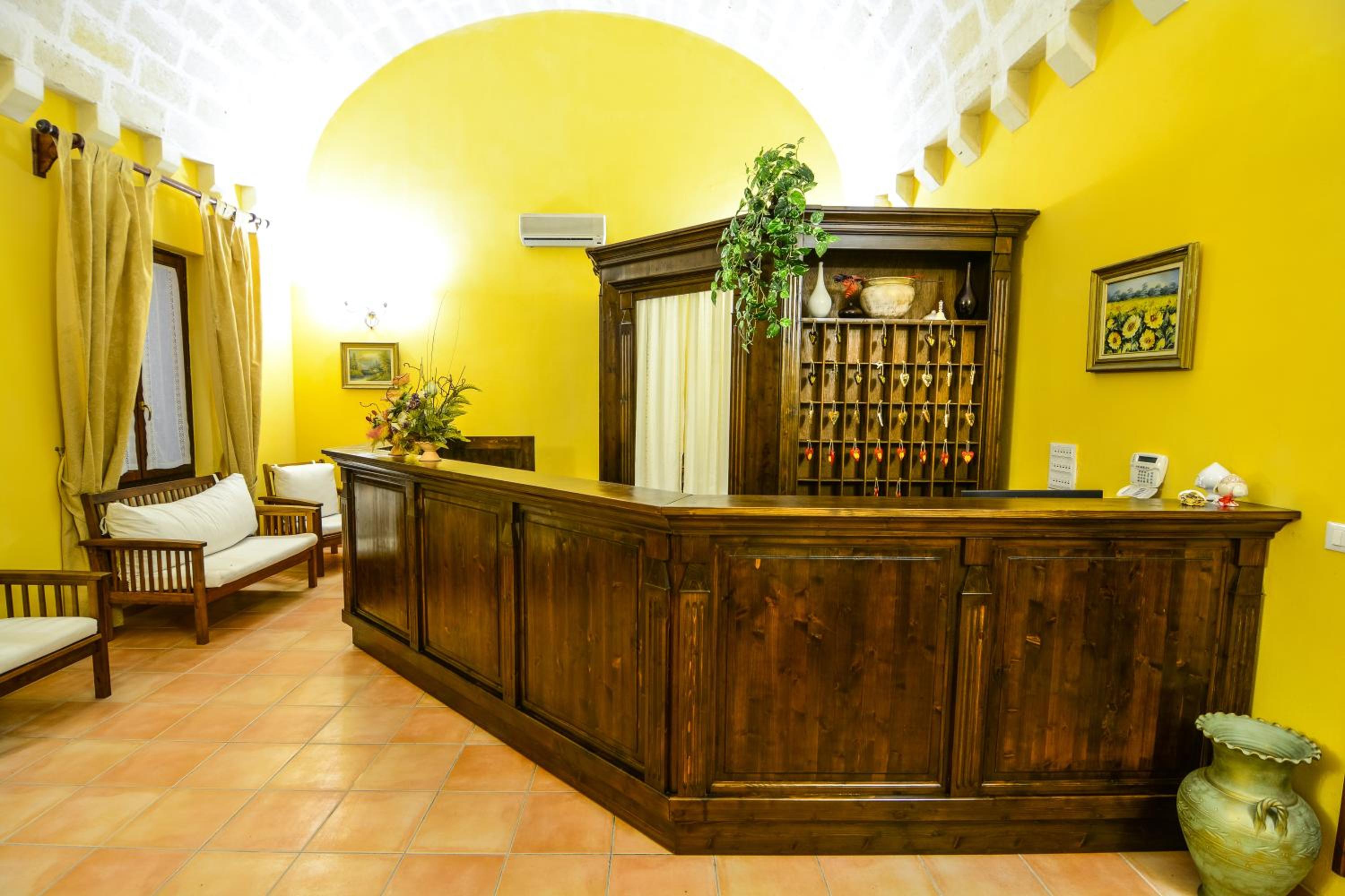 Tenuta Santicuti