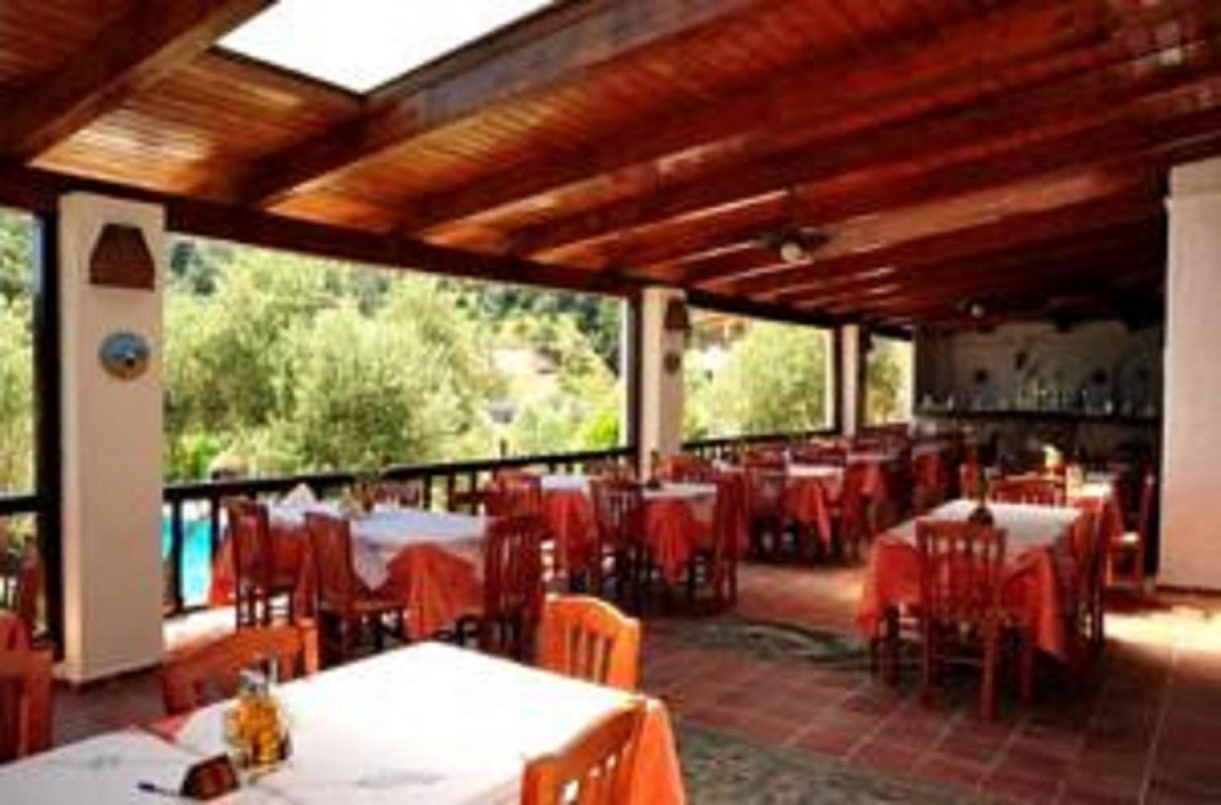 restaurant