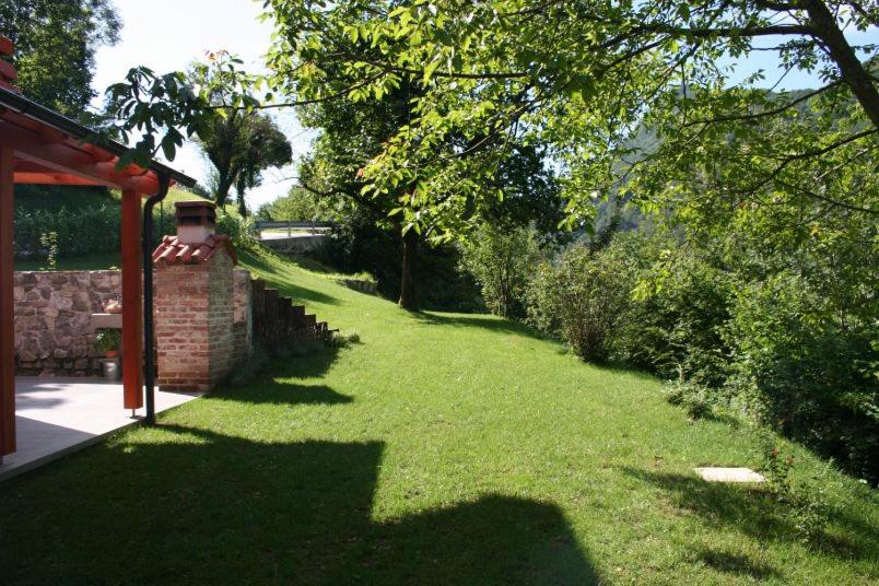 Bed & Fishing House view 5