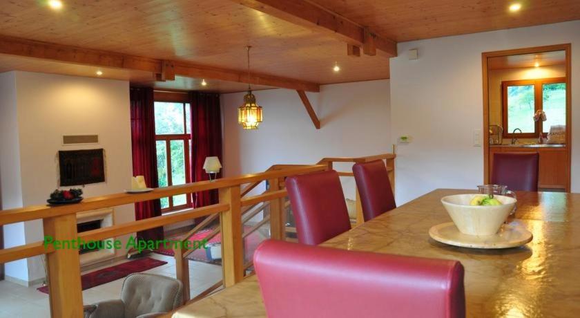 Le Green Chalet view 4