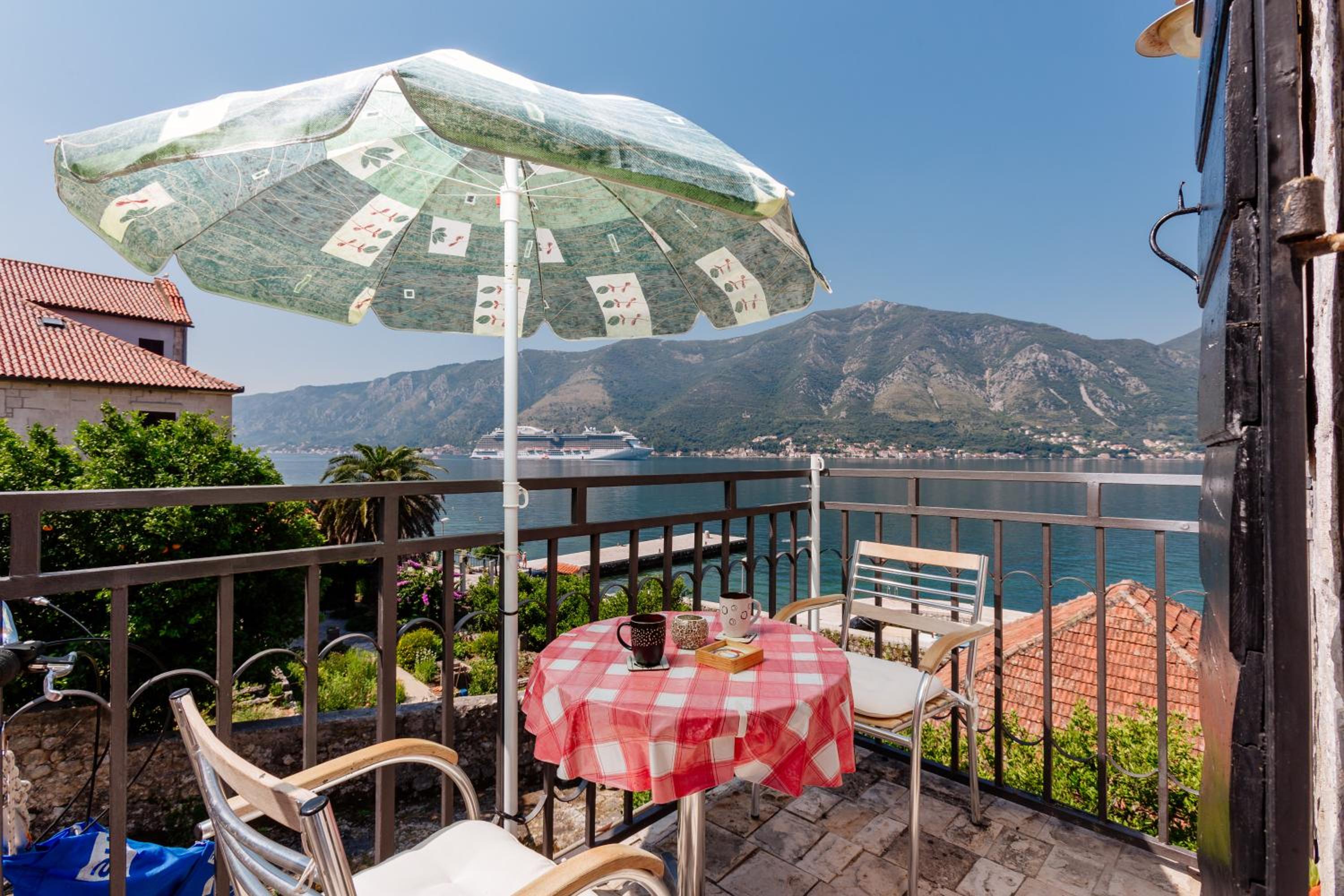 Celine's Place By The Sea view 3