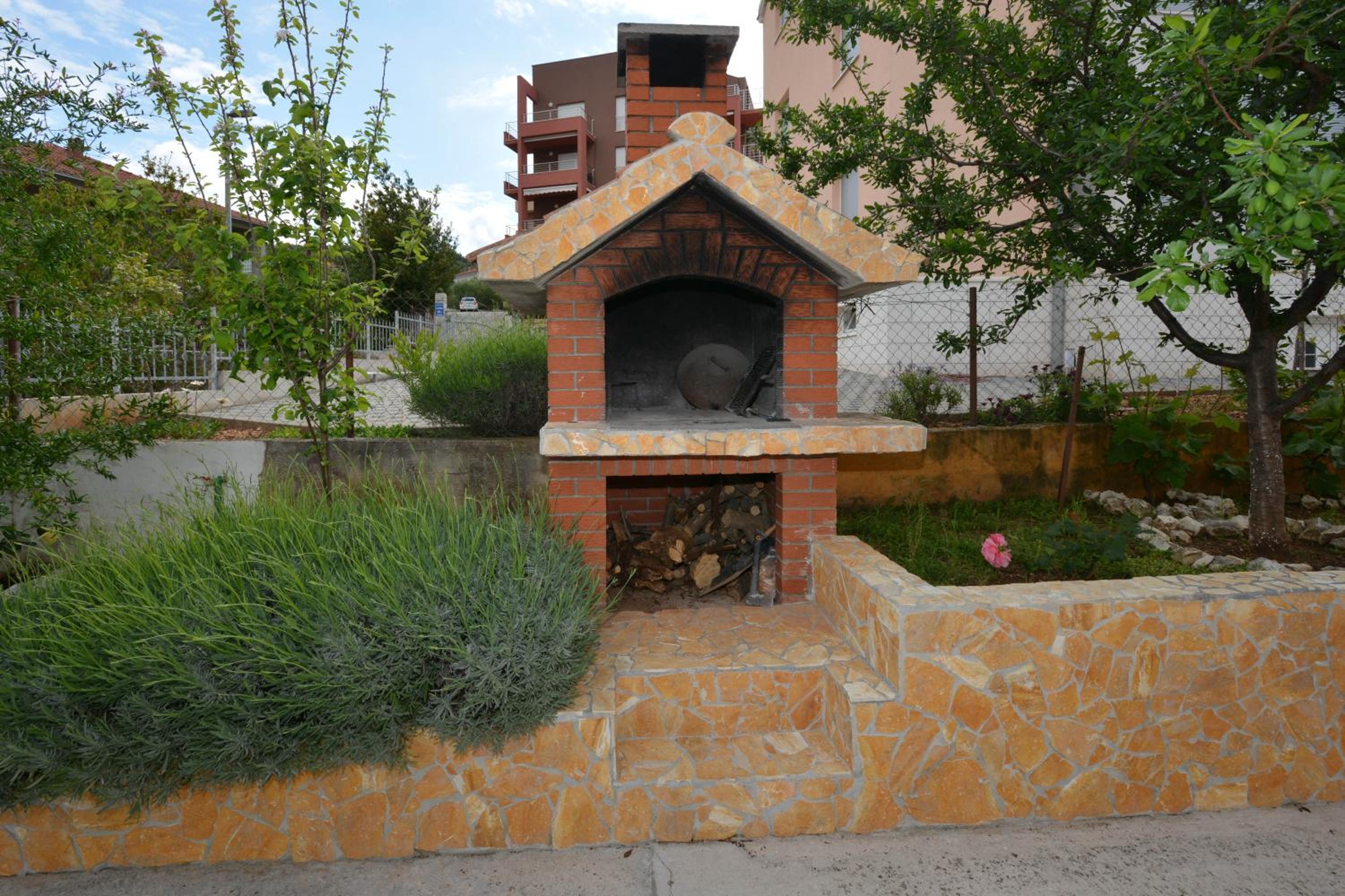 Photo 37