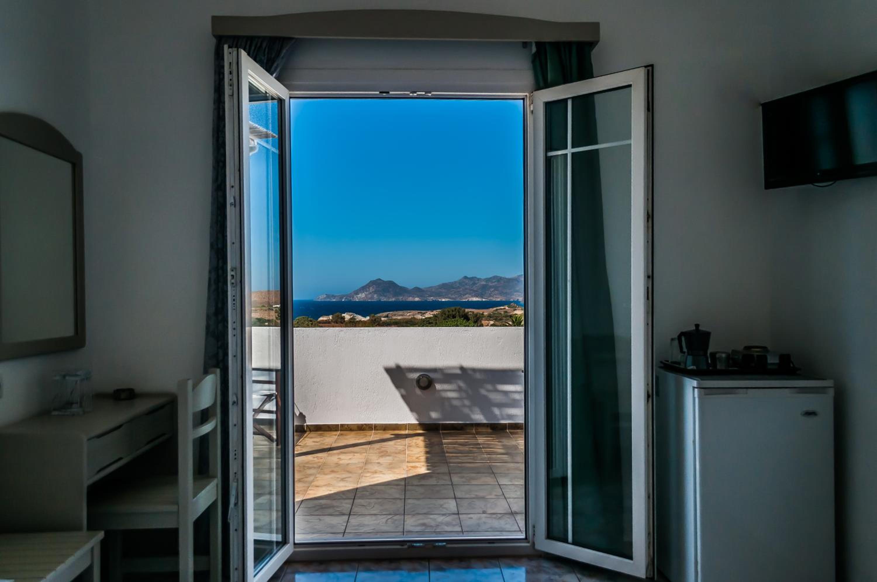 Agnanti View Hotel