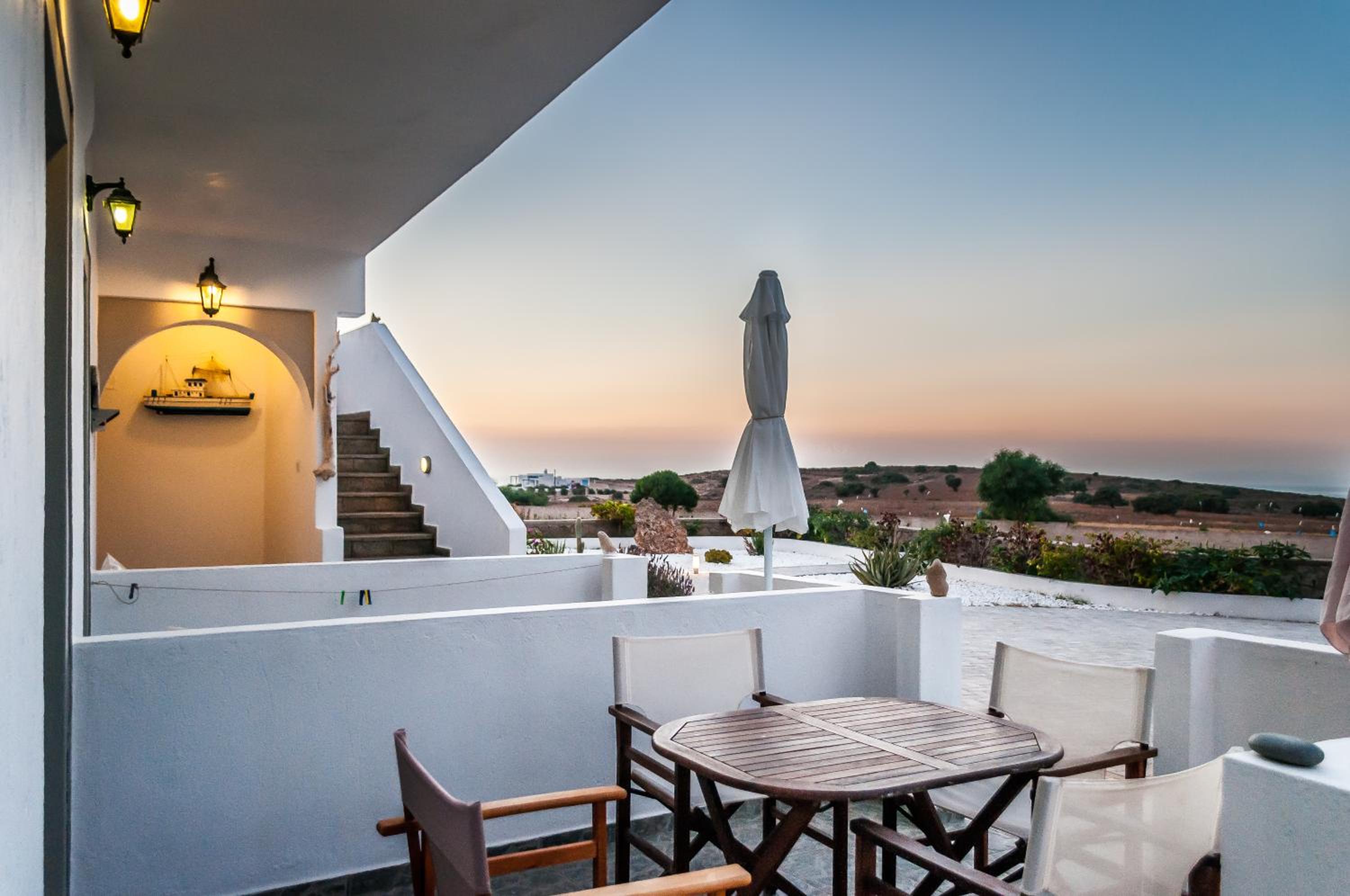 Agnanti View Hotel