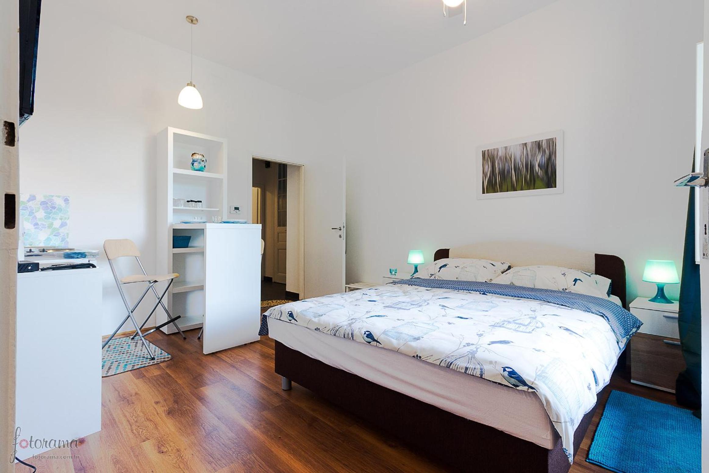 George Apartment