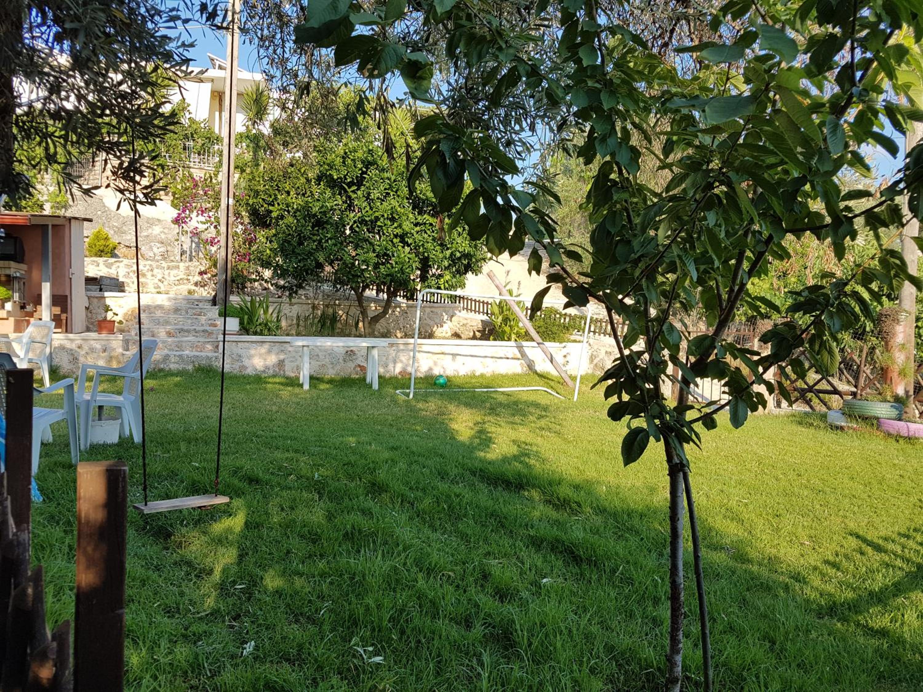 Vito's Parga View Apartments