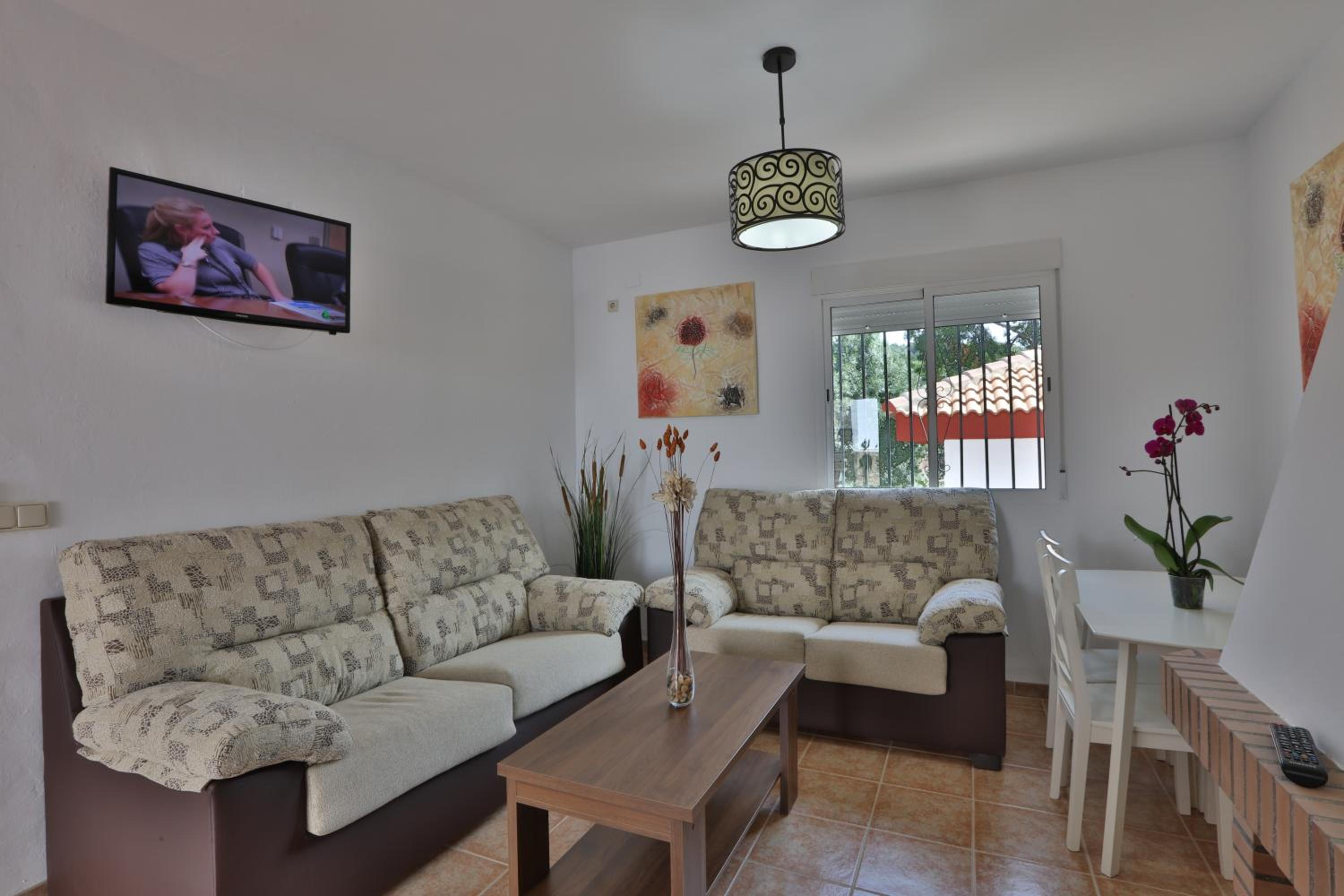 Apartamentos El Madroñal view 3