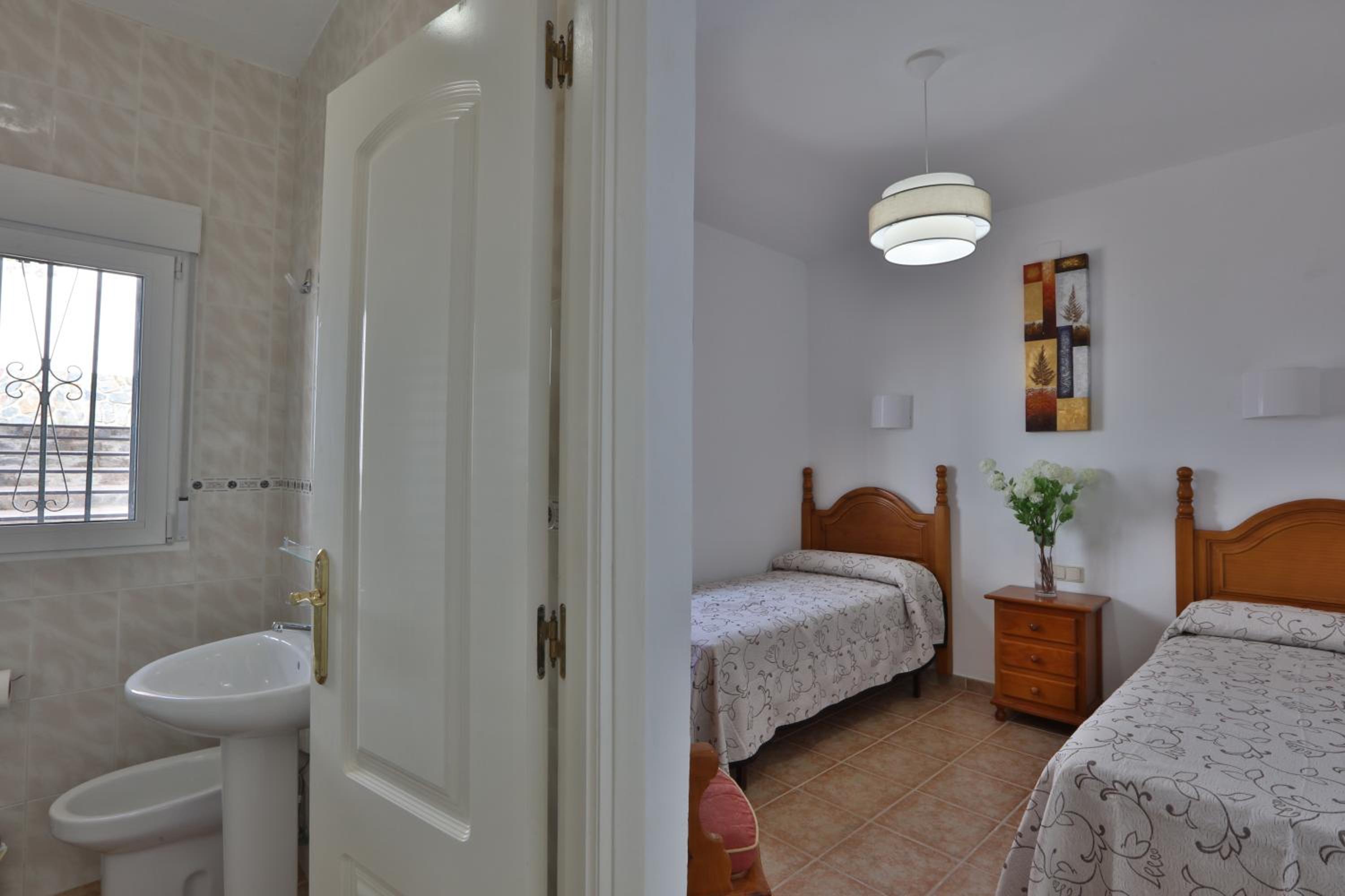 Apartamentos El Madroñal view 4