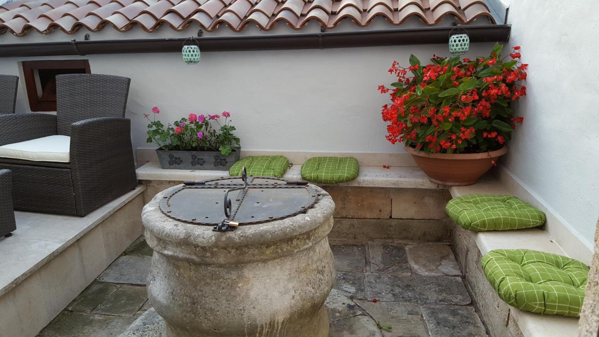 Holiday home Castelier view 5