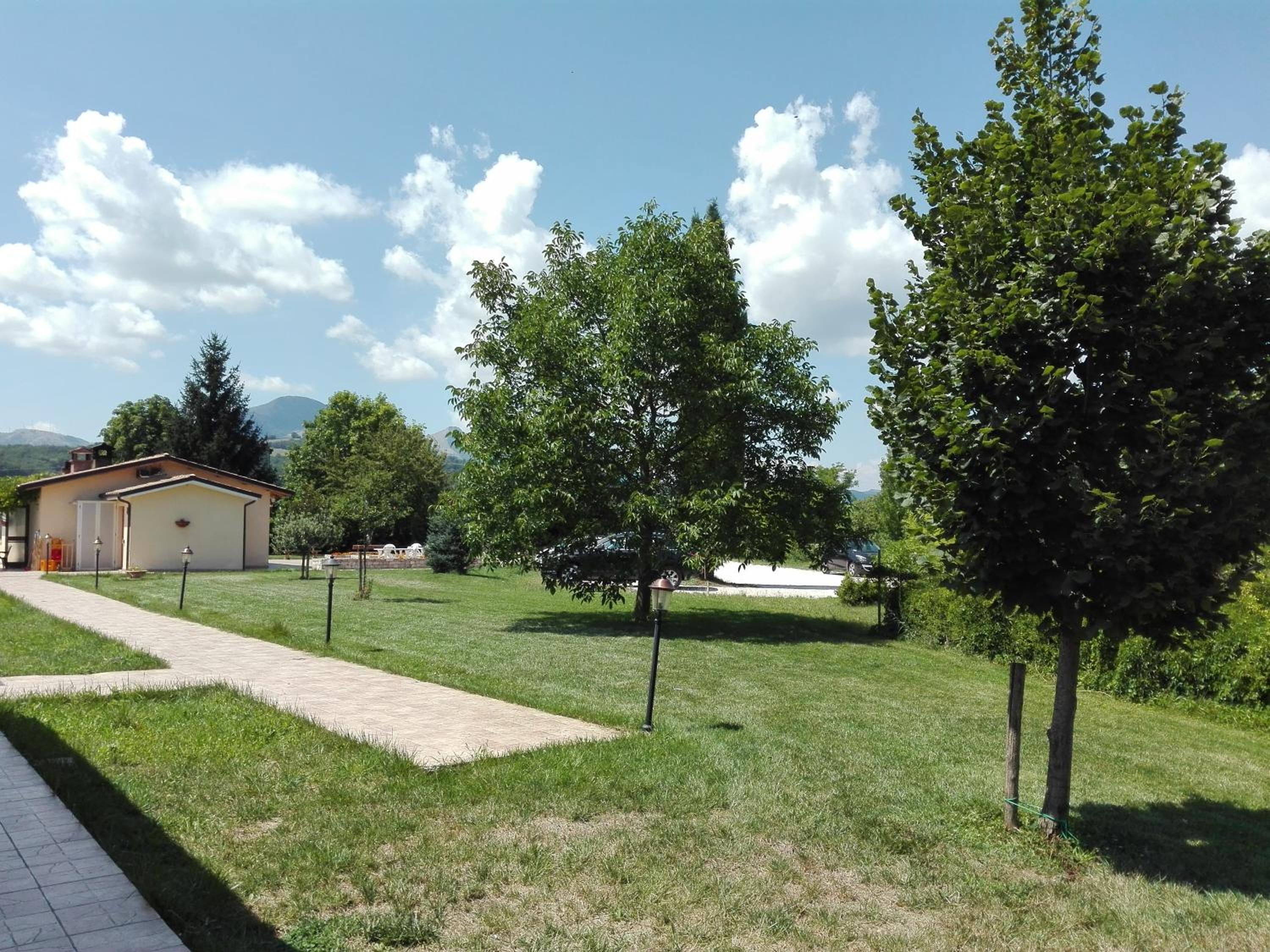Photo 42