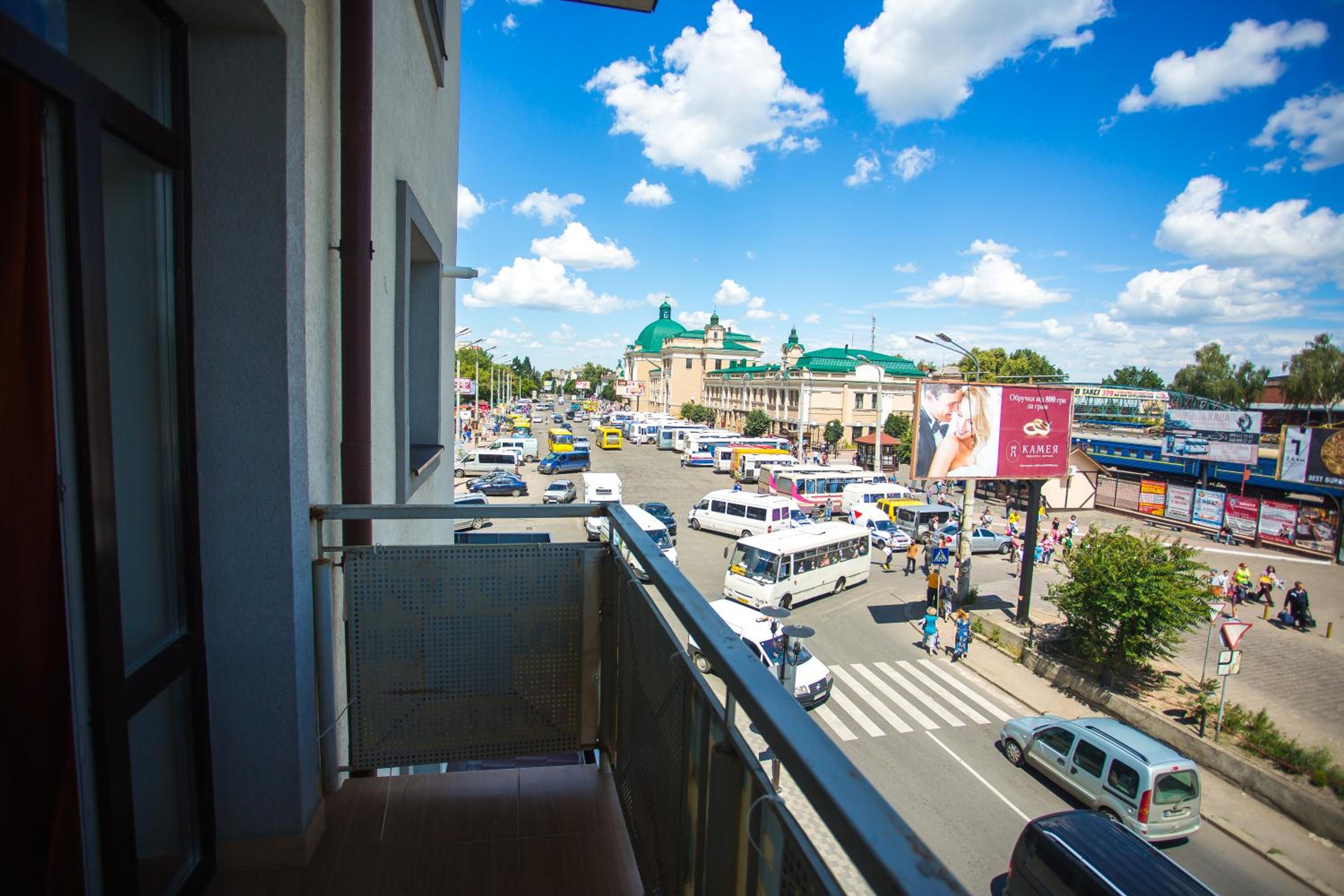 Like Home on Zaliznychna