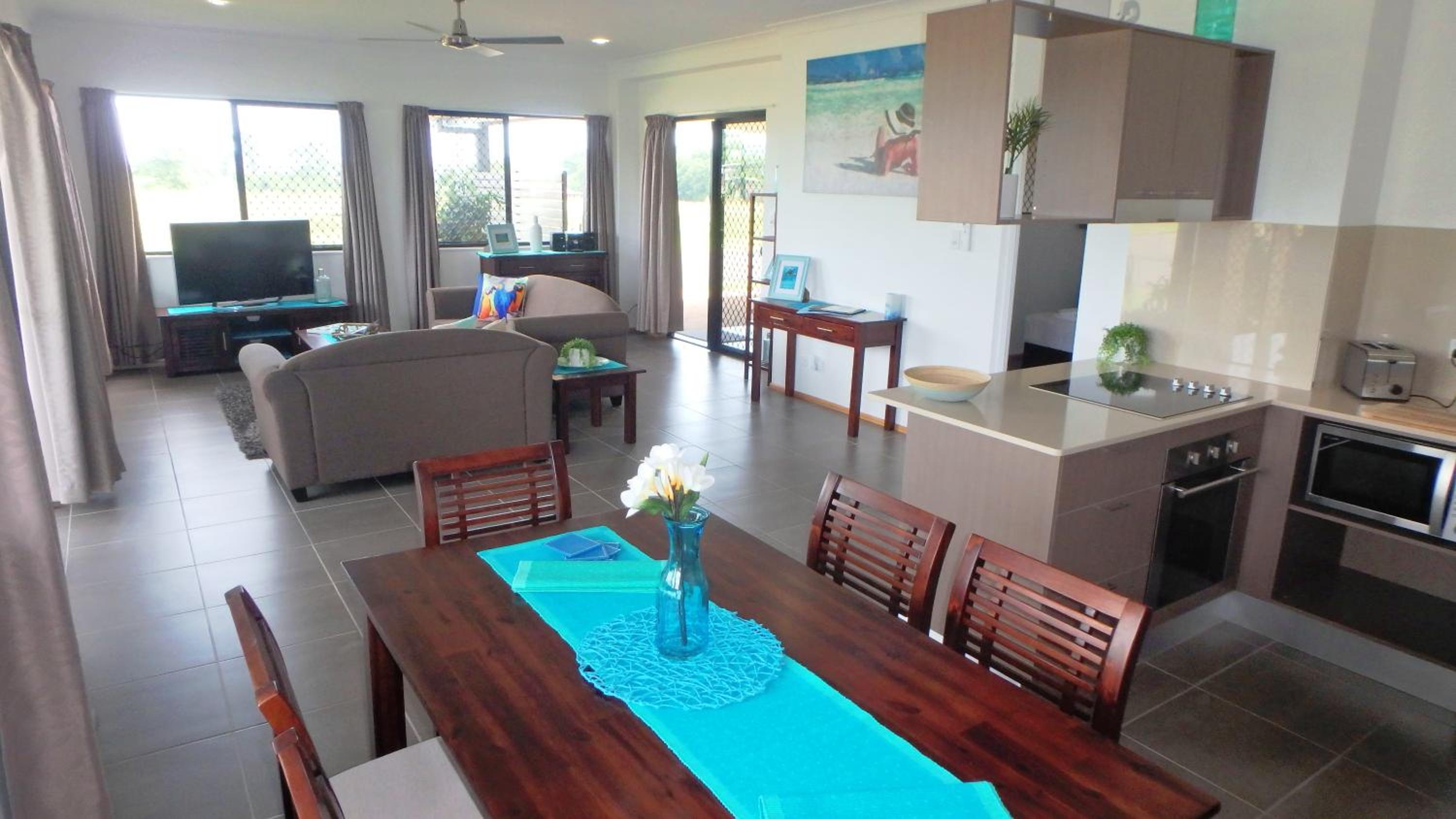 Nautilus Apartments