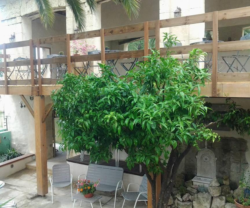 Maison De L'Orb