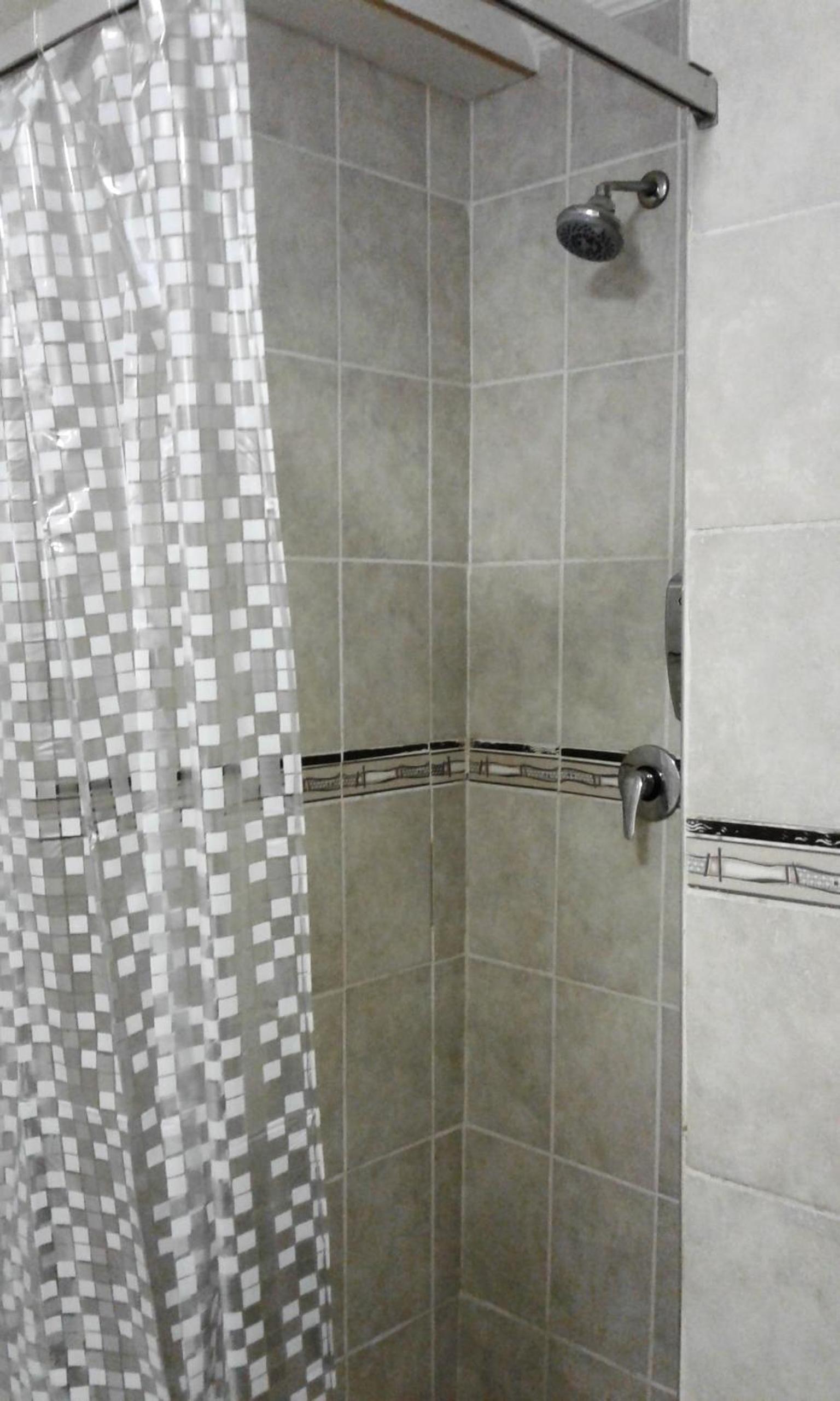 Rostalyn Guesthouse