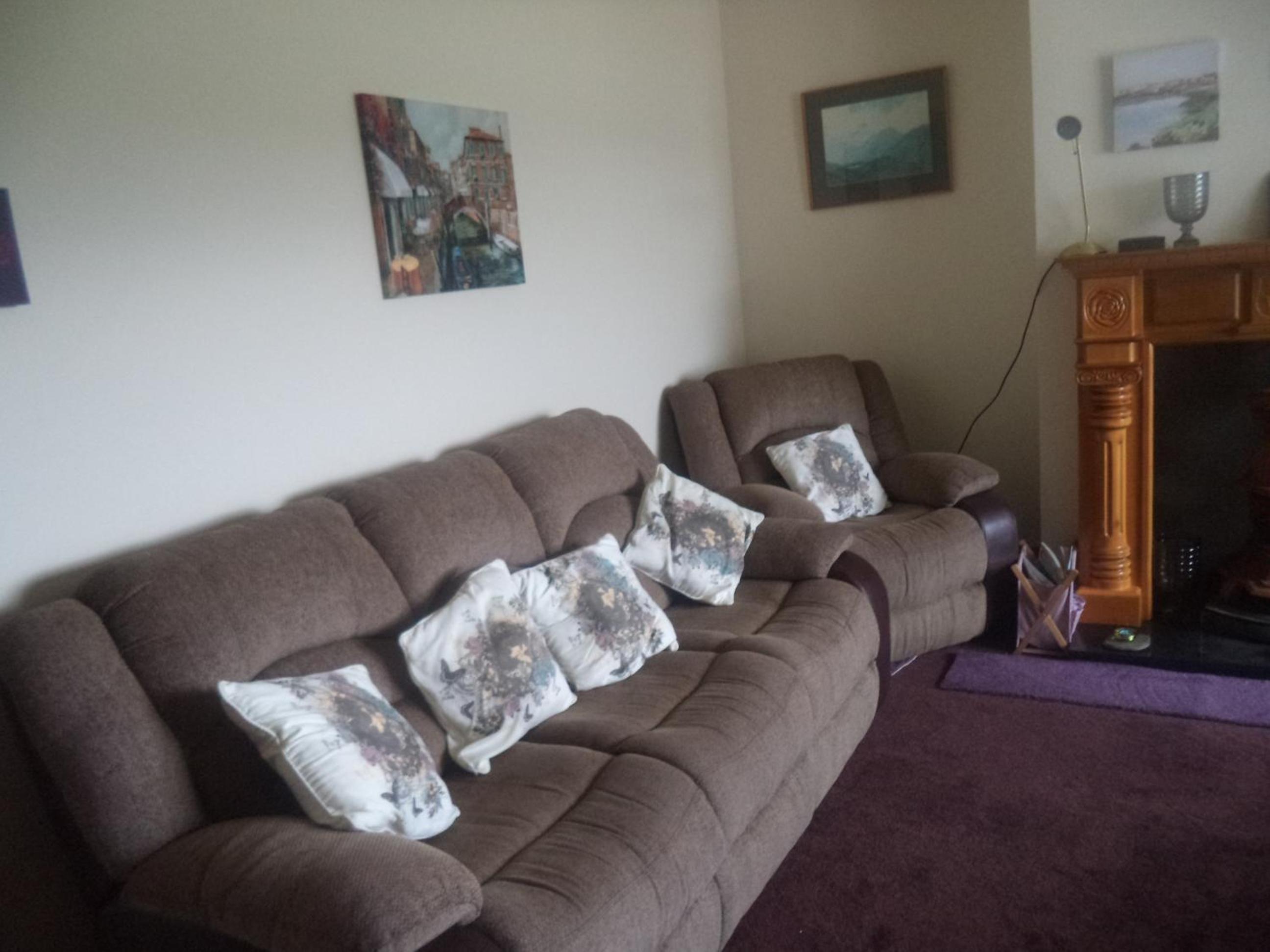 Sea Breeze - Property Image 2