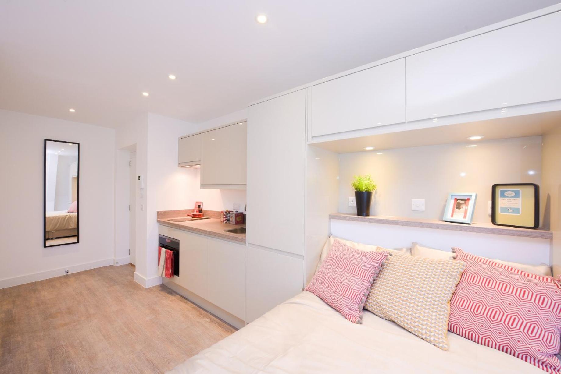 Town or Country - Canute Studio