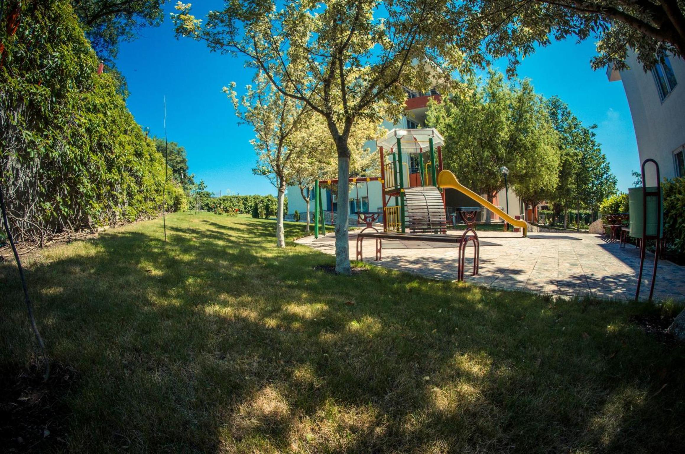 GT Green Fort Beach Apartments