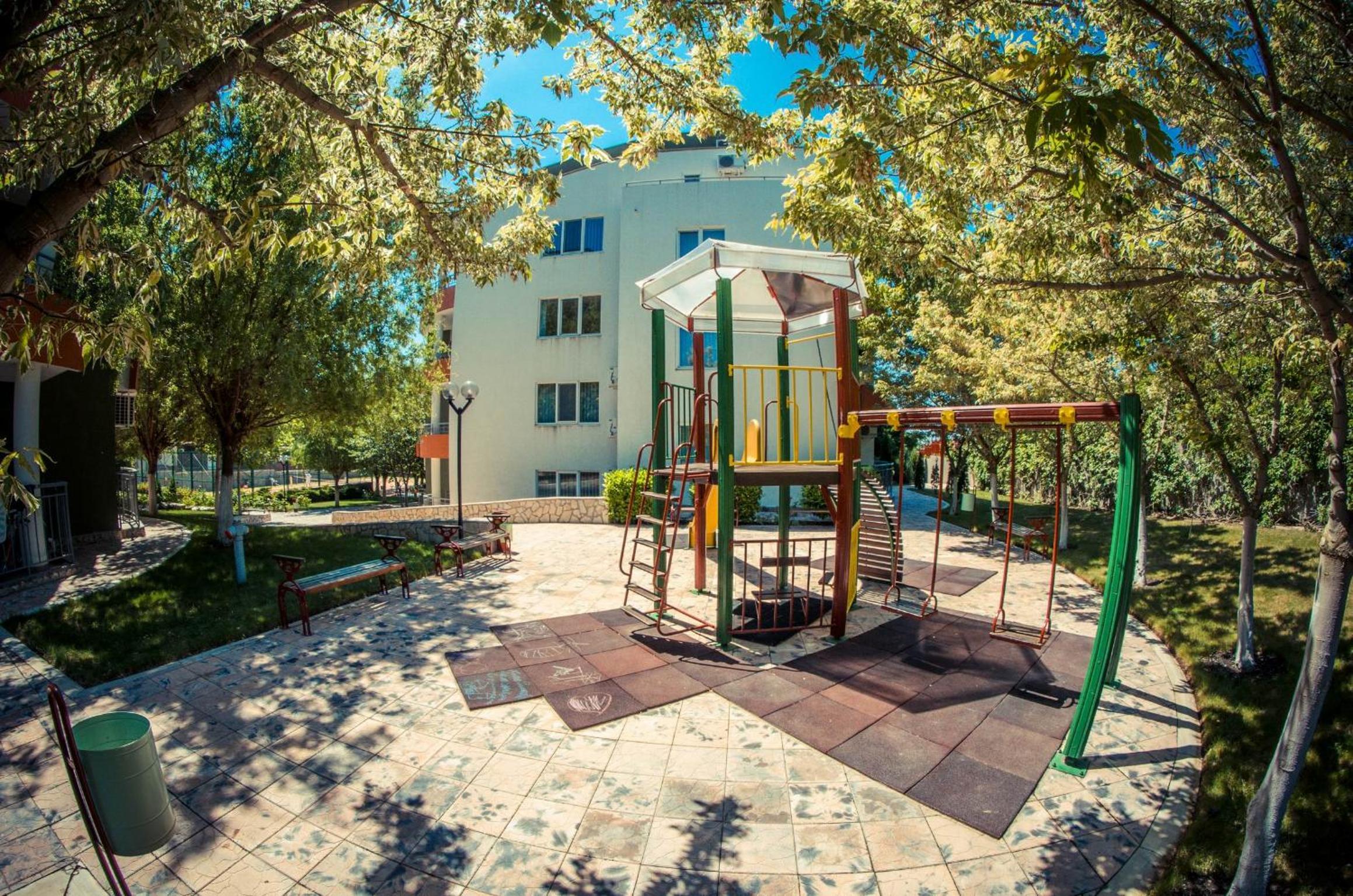 GT Green Fort Beach Apartments