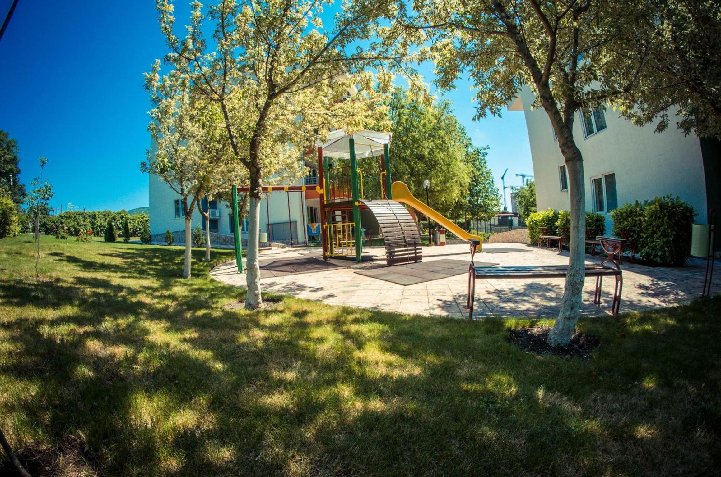 GT Green Fort Beach Apartments