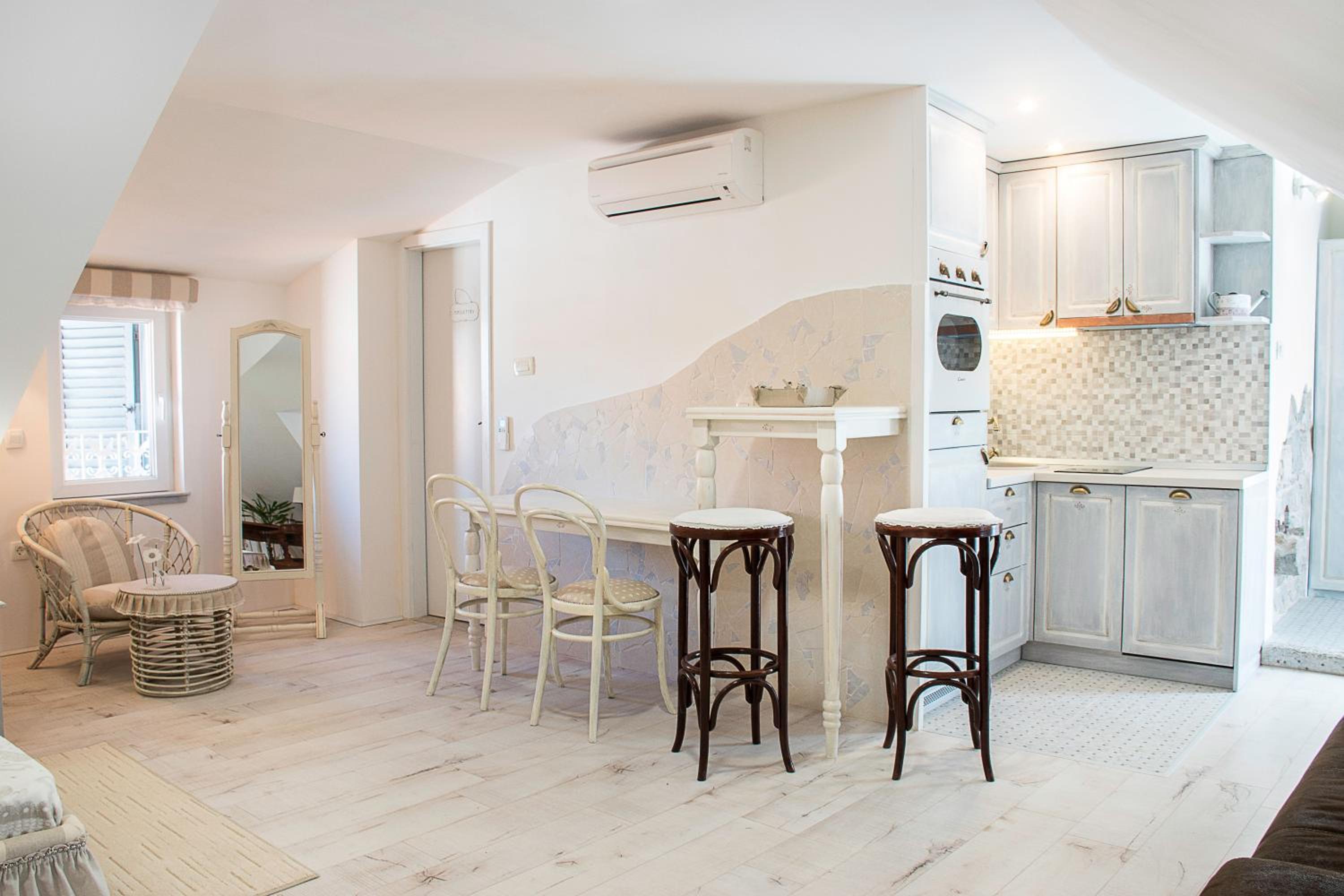 Boutique Cardea view 3
